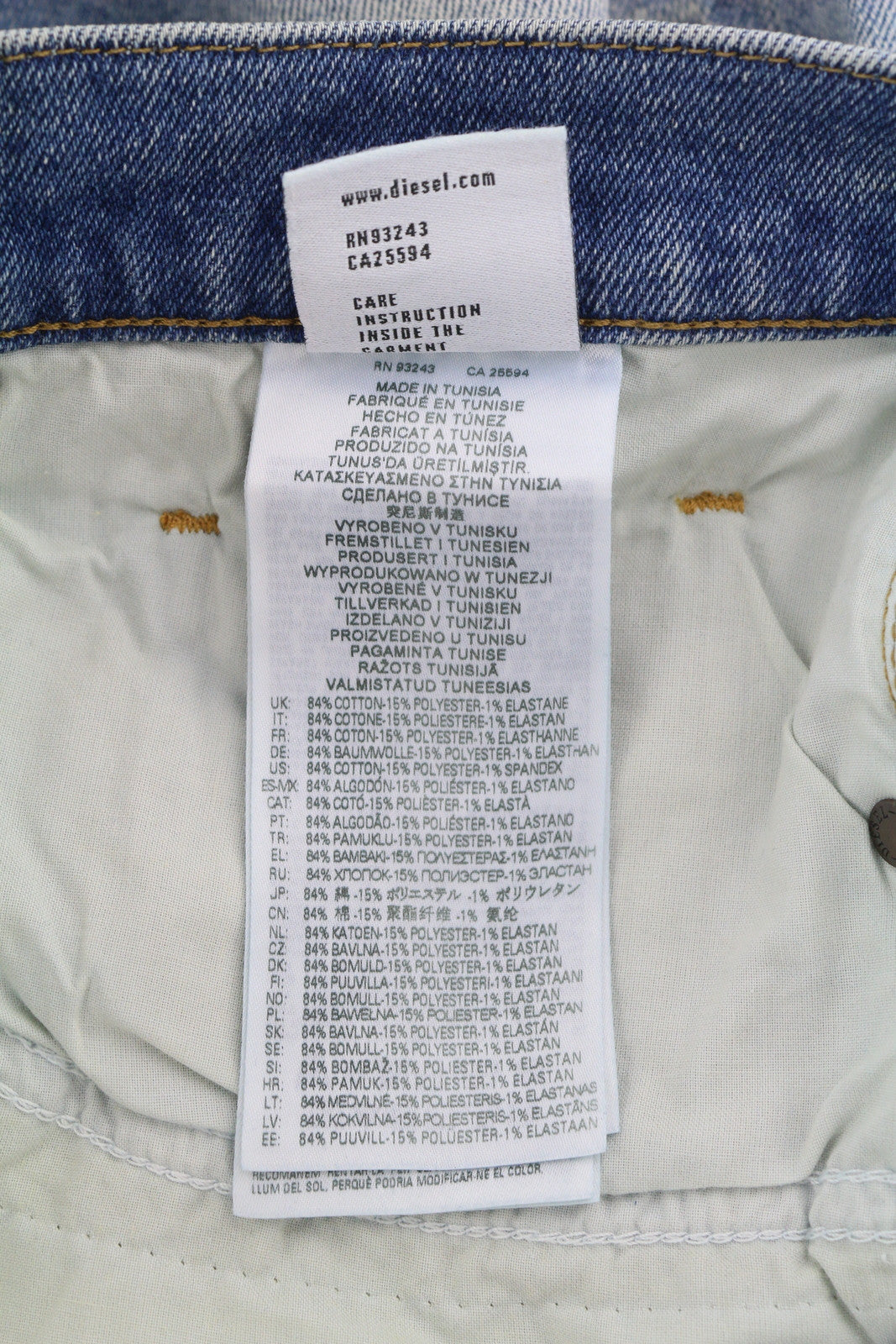 DIESEL 2019 D-Strukt 009MW vyriški džinsai W33/L30 Slim Fit vidutinio juosmens plėšyti džinsai. Rekomenduojama kaina 195 €. 