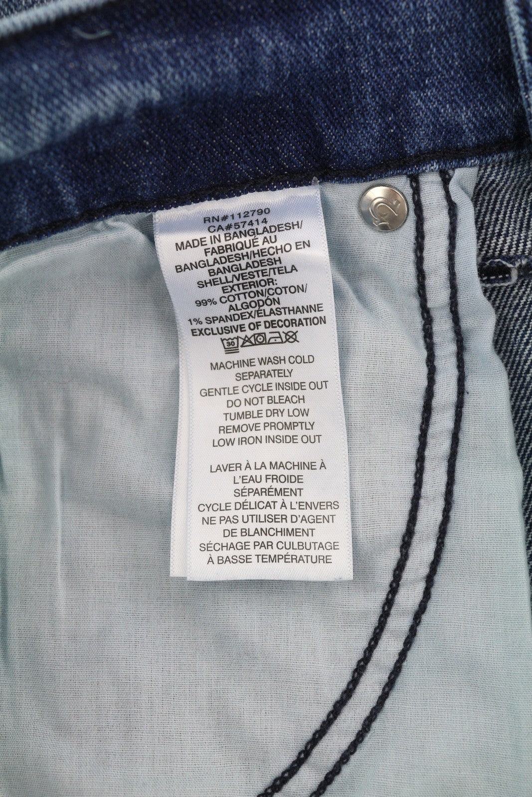 TRUE RELIGION Ricky vyriški džinsai W32 laisvalaikio, tiesaus kirpimo, skalbtos mėlynos spalvos, rekomenduojama kaina – 195 € 