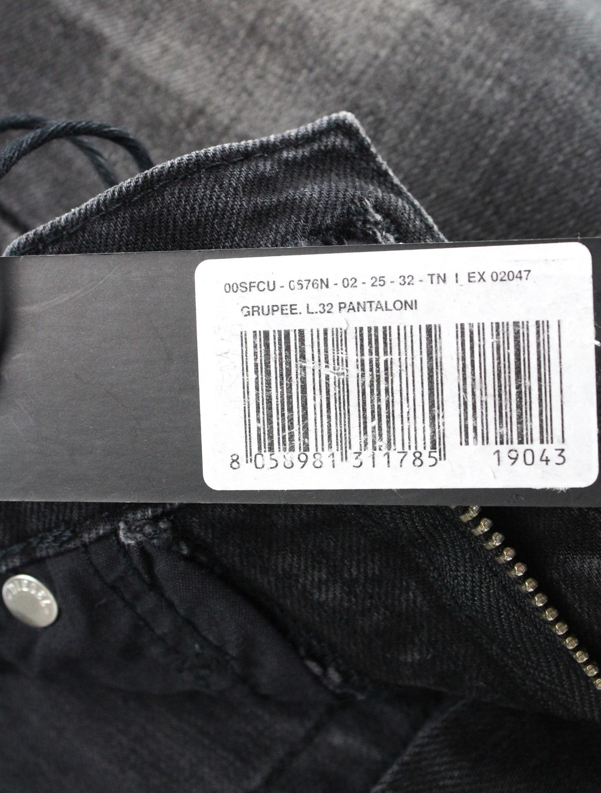 DIESEL Grupee 0676N moteriški džinsai W25/L32 Slim Skinny Fit skalbti tamprūs 