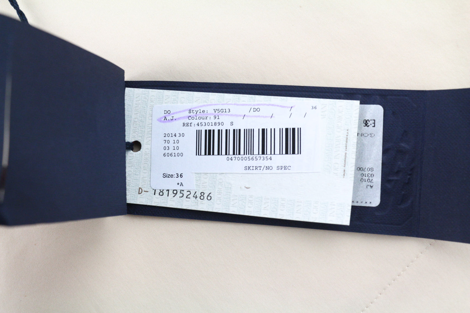 ARMANI JEANS moteriškas sijonas, 36 dydžio, smėlio spalvos, kreminės spalvos, medvilnės mišinio, klasikinis, aptemptas, su užtrauktuku. 