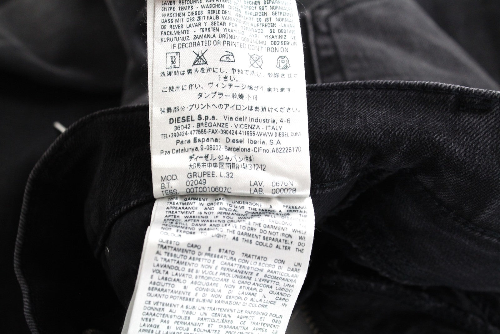 DIESEL Grupee 0676N moteriški džinsai W25/L32 Slim Skinny Cotton Stretch pilki 