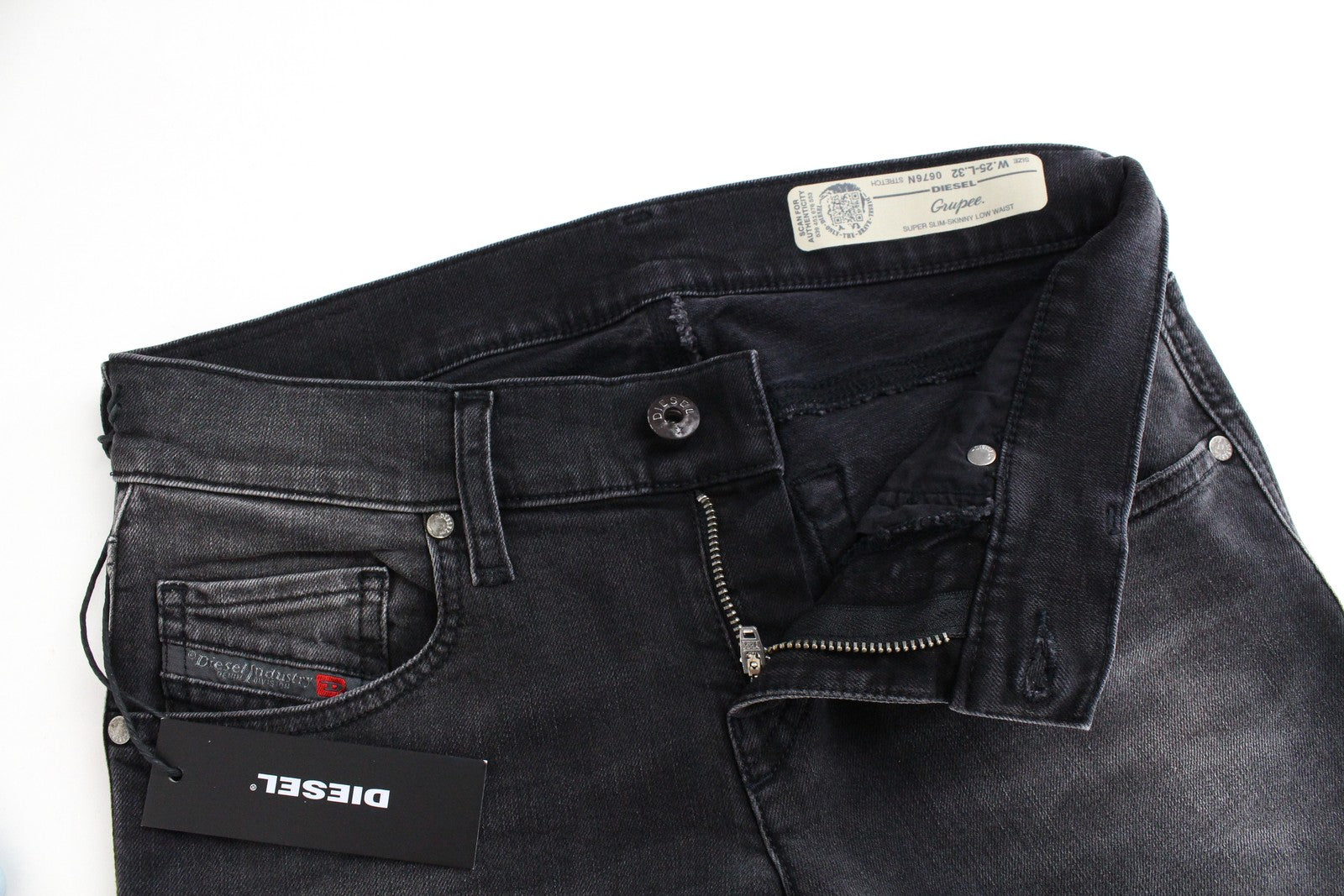 DIESEL Grupee 0676N moteriški džinsai W25/L32 Slim Skinny Cotton Stretch pilki 