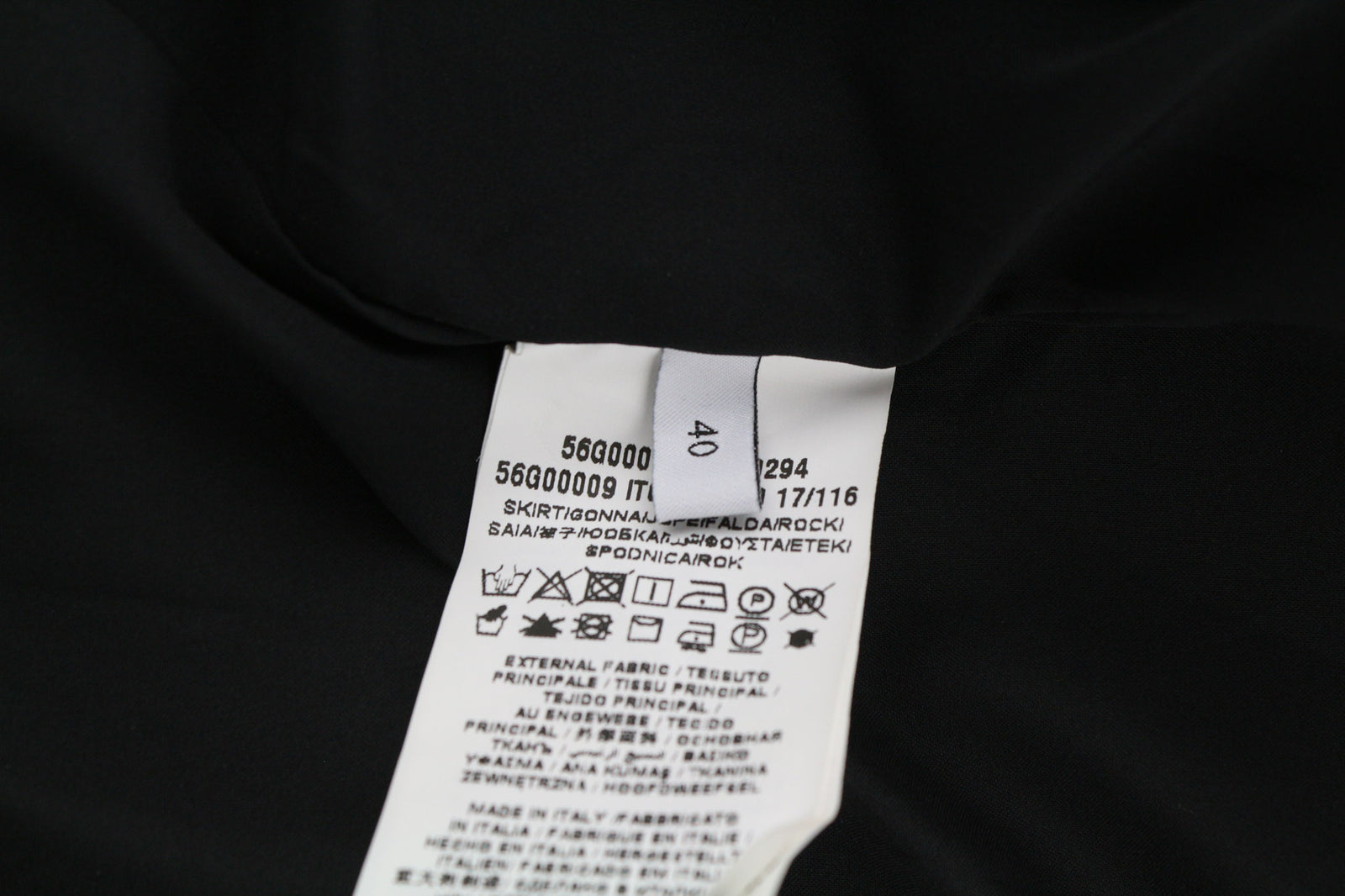 TRUSSARDI JEANS moteriškas sijonas, 40 dydžio, baltas, klostuotas, blizgučiais puoštas trumpas balioninis sijonas. 