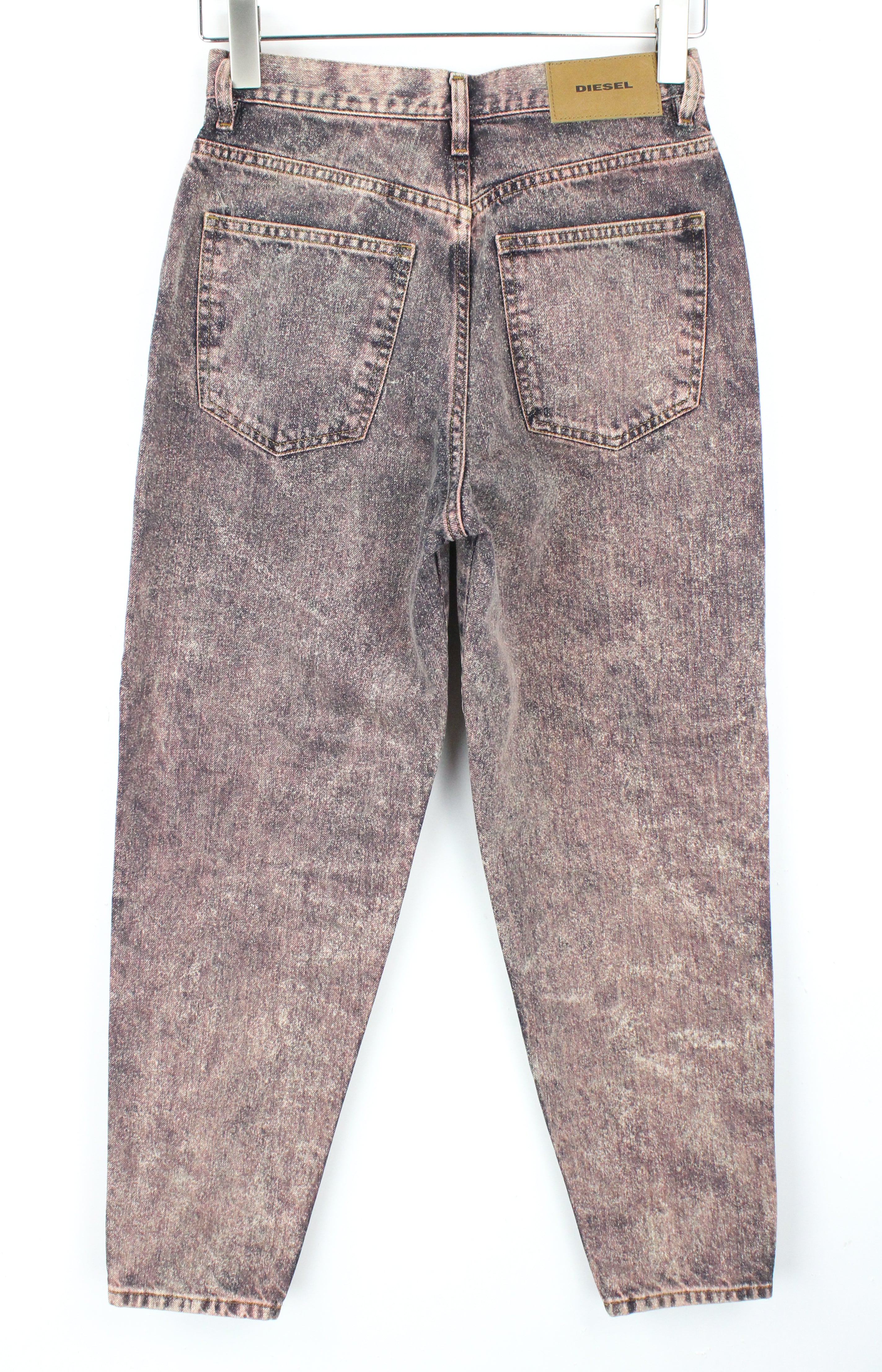 DIESEL Alys 084TS moteriški džinsai W26/L30 tiesaus kirpimo, medvilniniai, pilkai rožiniai, skalbti 