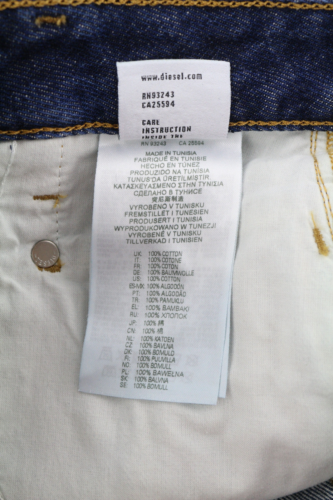 DIESEL D-Fayza 09C03 moteriški džinsai W26/L32 įprasto kirpimo „Boyfriend“ klešnės, rekomenduojama kaina – 175 € 