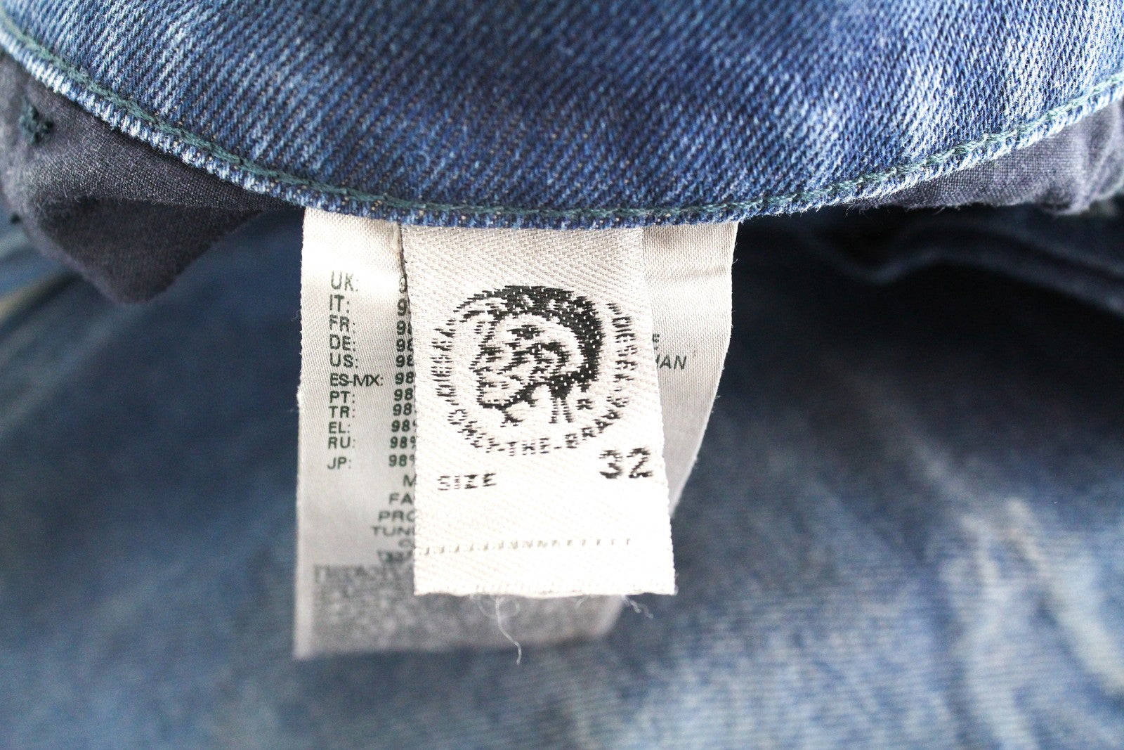 DIESEL D-Eetar 0870I vyriški džinsai W32/L32 siaurėjantys, mėlyni, tamprūs 