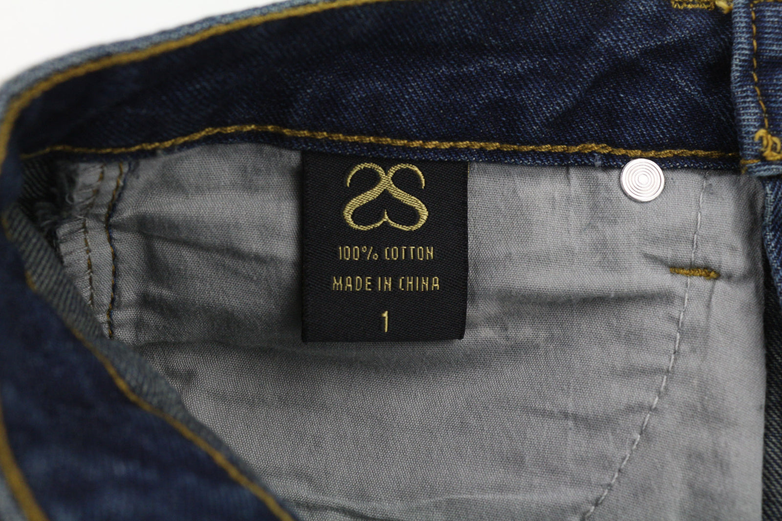 SPARKLE moteriški šortai 1 mėlyni medvilniniai džinsiniai kutais su detalėmis vasarine iškirpte 