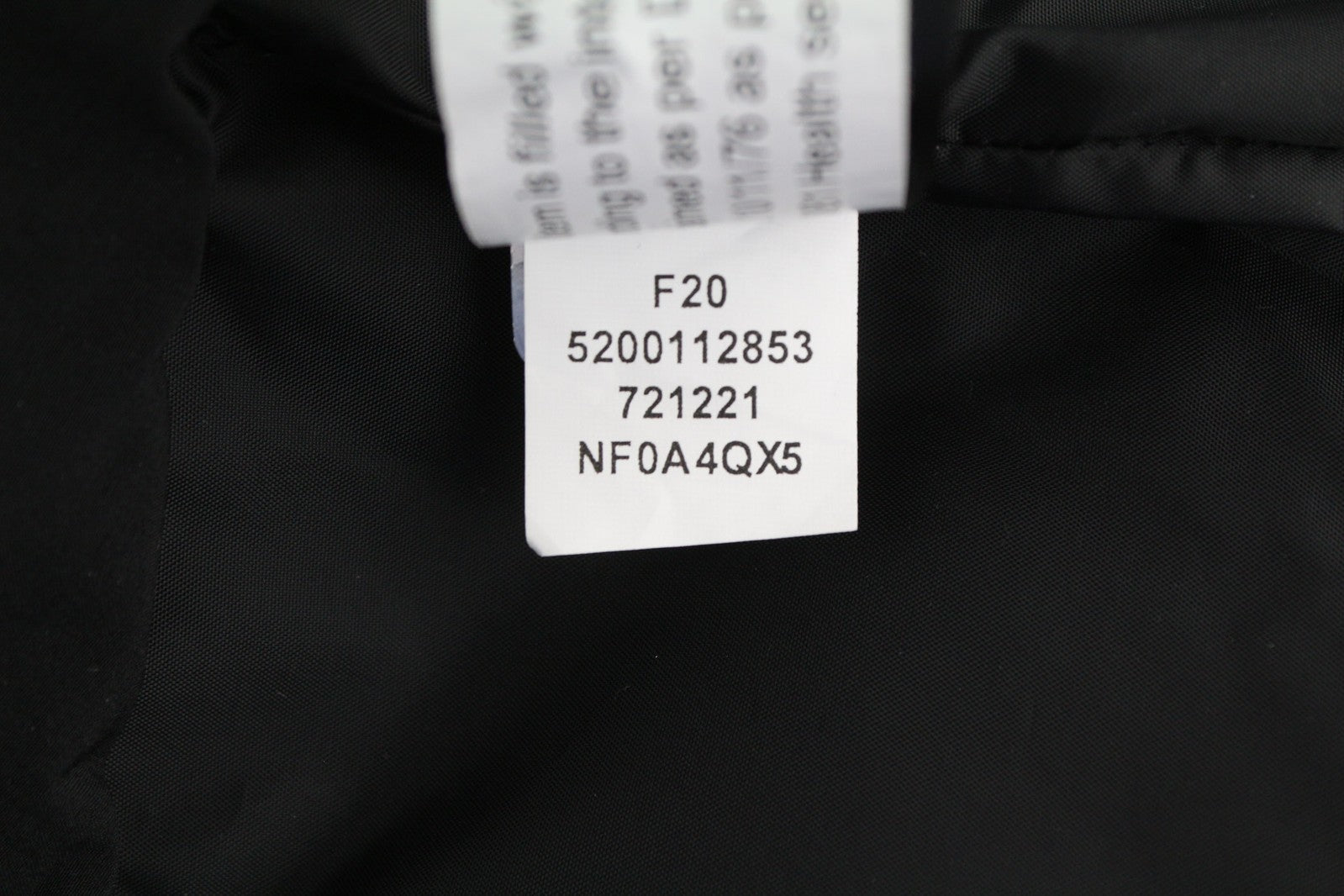 THE NORTH FACE Cirque pūkinė vyriška striukė L 550, užpildyta, su gobtuvu, pamušalu ir užtrauktuku, juoda 