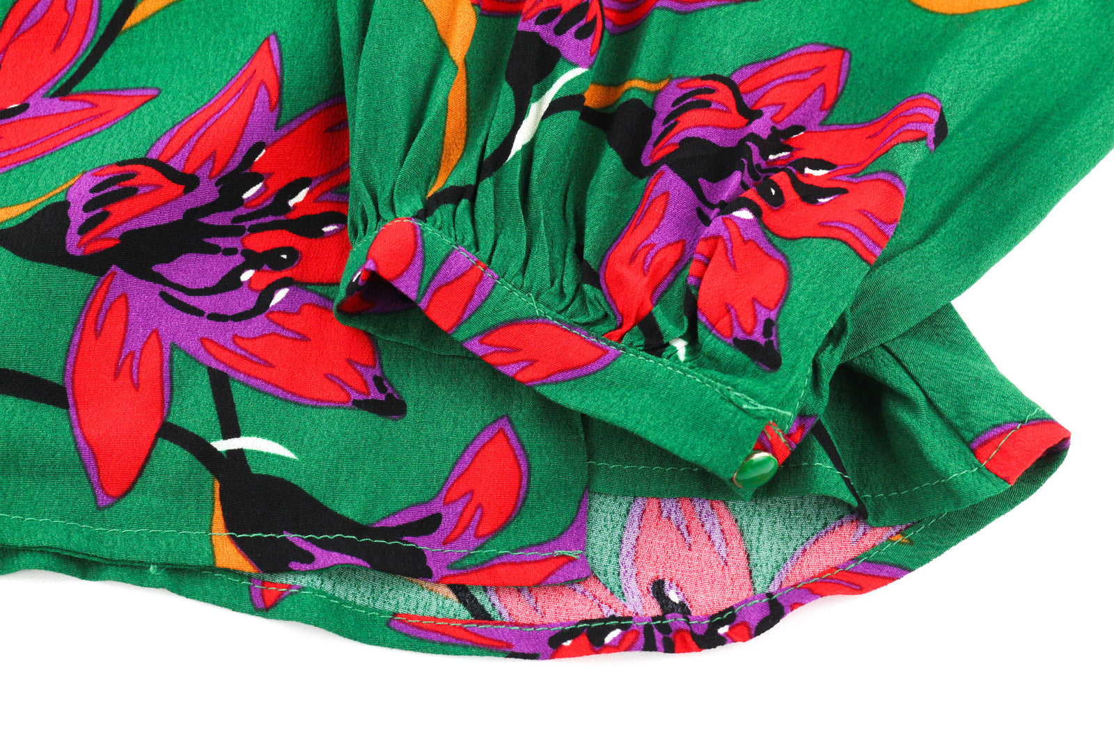 GRACE &amp; MILA Bastia moteriška palaidinė M žalia gėlių rašto ilgomis rankovėmis, apvyniota V formos iškirpte 