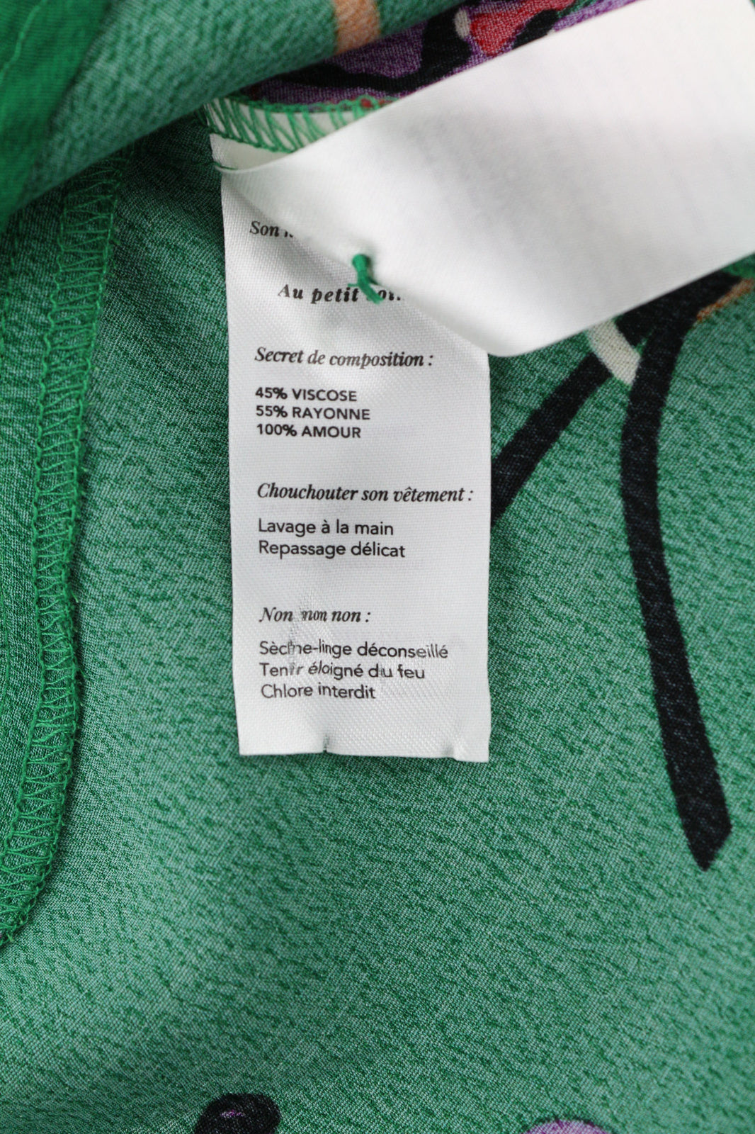 GRACE &amp; MILA Bastia moteriška palaidinė M žalia gėlių rašto ilgomis rankovėmis, apvyniota V formos iškirpte 