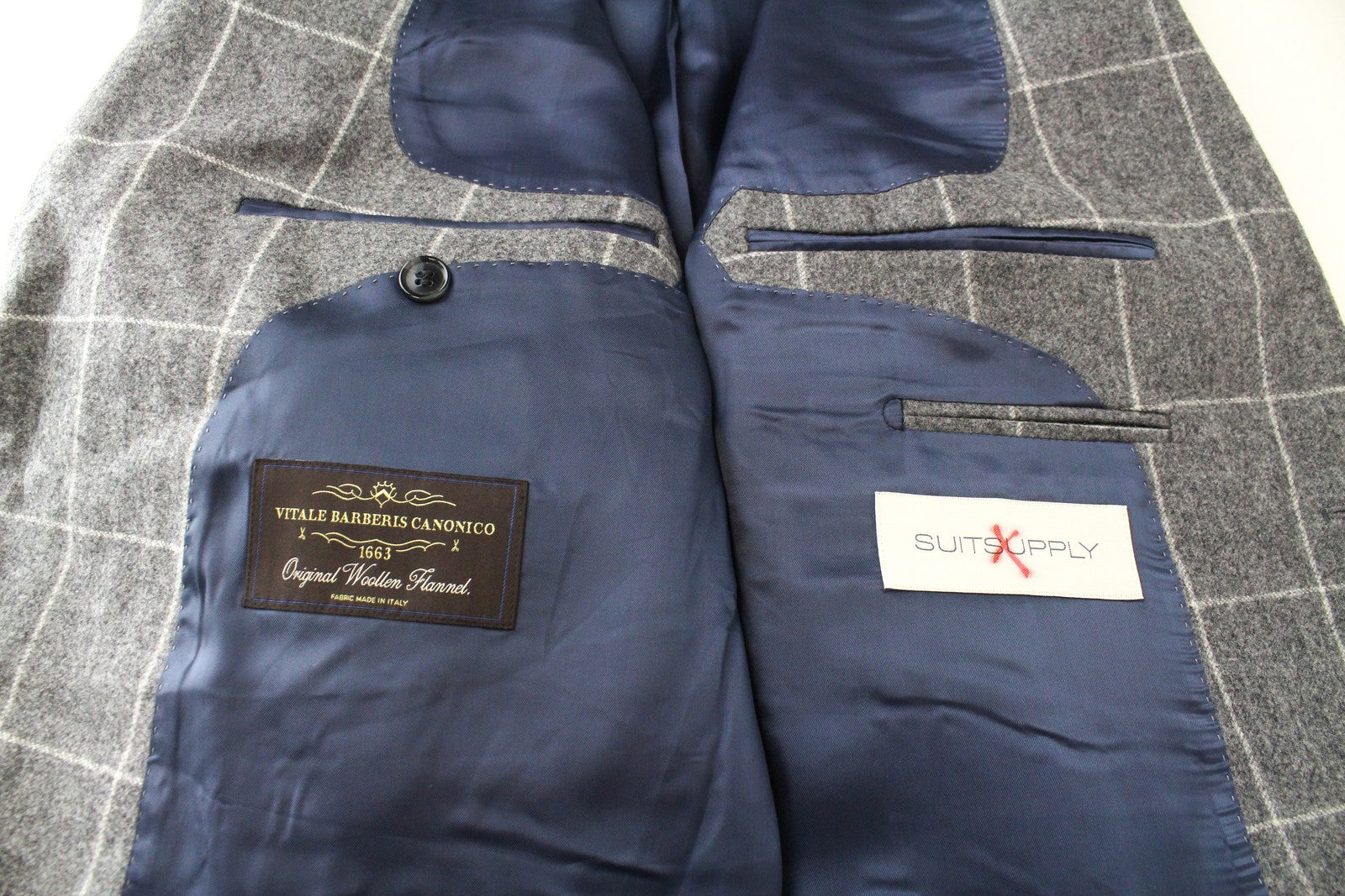 „SUITSUPPLY“ vyriškas klasikinis, pilkas, languotas vilnonis švarkas „Havana“ su pamušalu, UK48L 