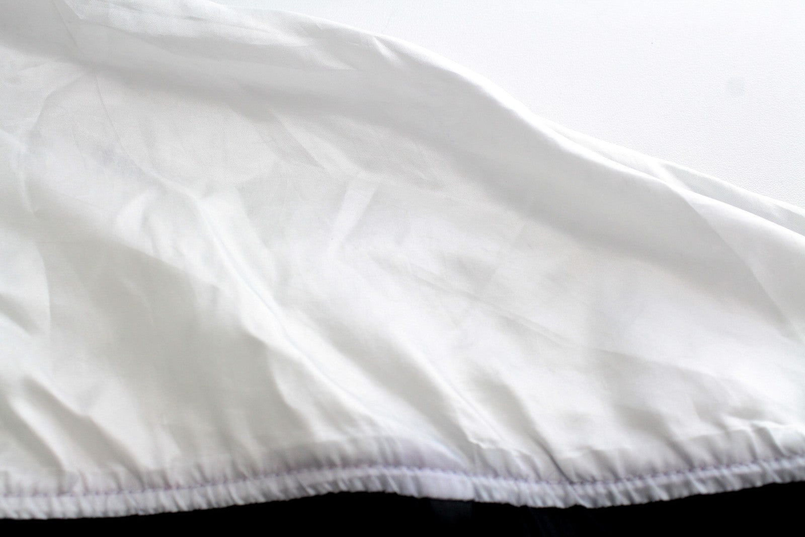 RICHMOND vyriška striukė 48 balta mėlyna vienspalvė lengva ilga 