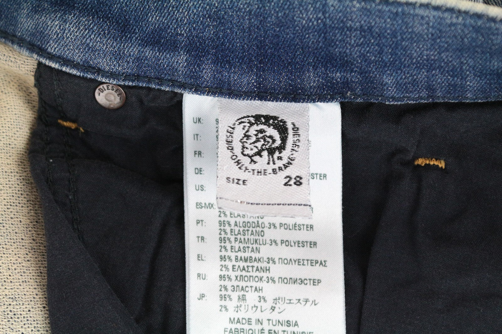 DIESEL D-Vider-T 087AD vyriški džinsai W28 morkų kirpimo, tamprūs, mėlyni 