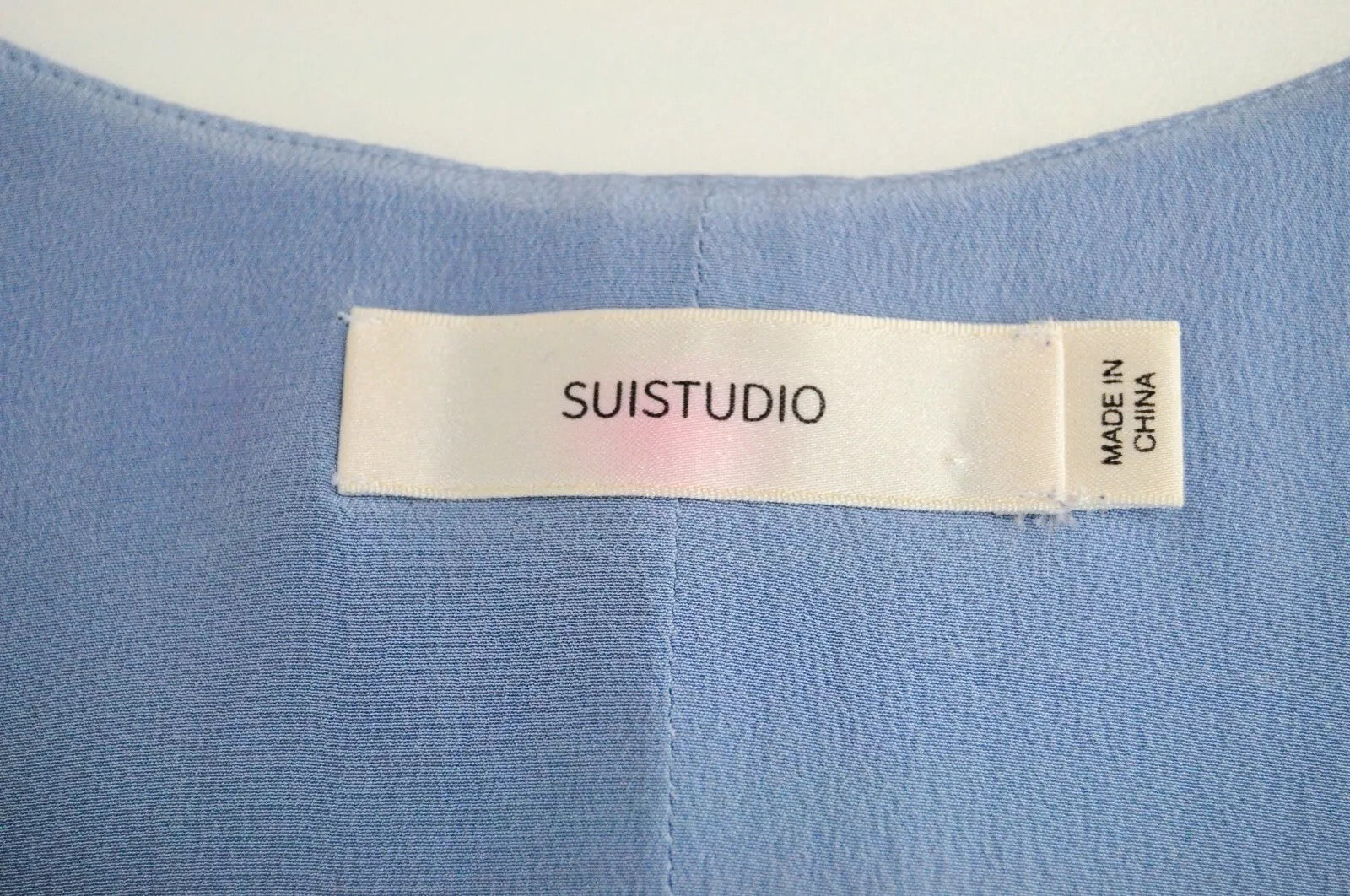 SUISTUDIO Jules Blouse UK10 Women  Blue Silk  Lightweight V-Neck Strap Detail