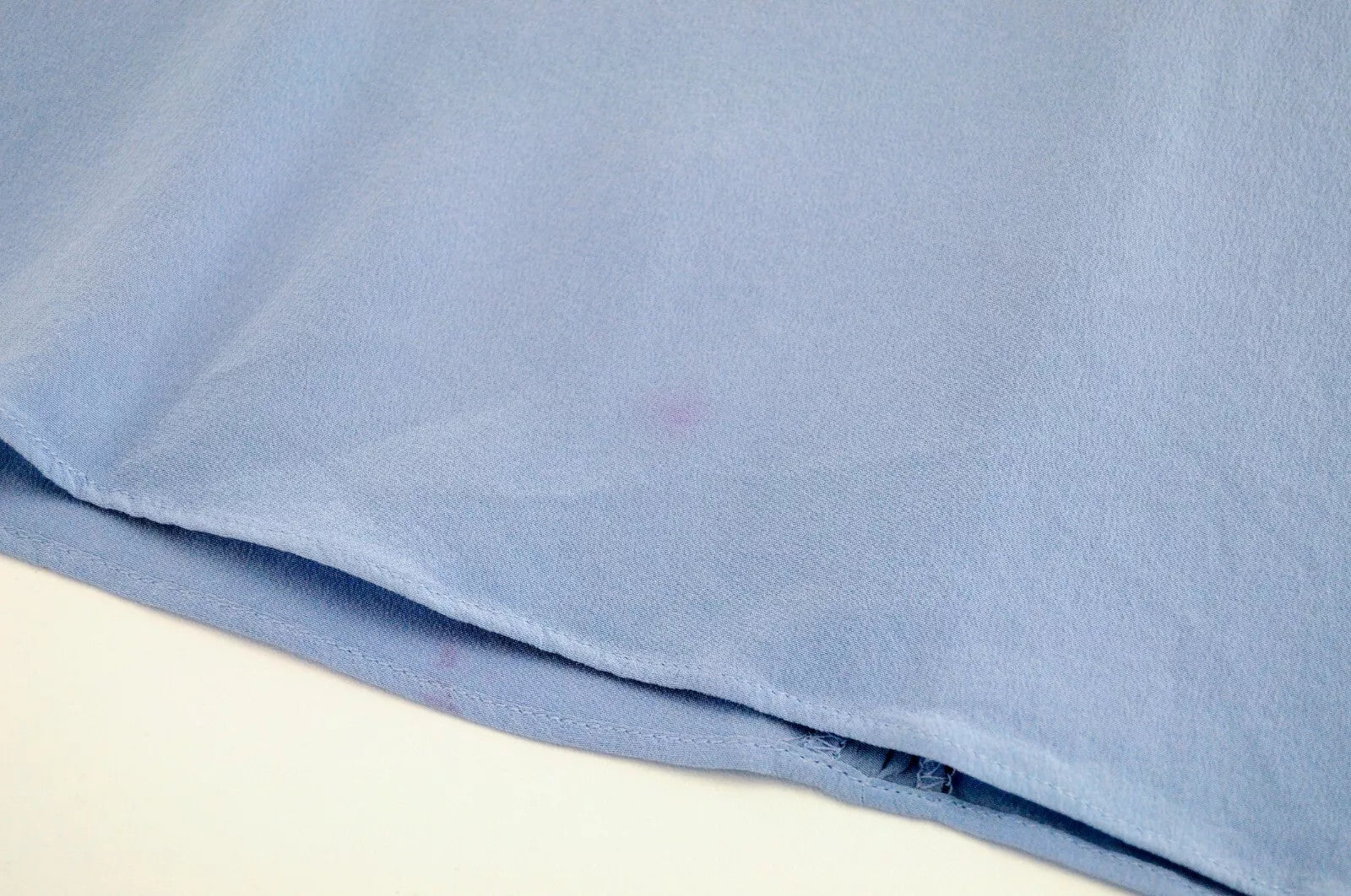 SUISTUDIO Jules Blouse UK10 Women  Blue Silk  Lightweight V-Neck Strap Detail