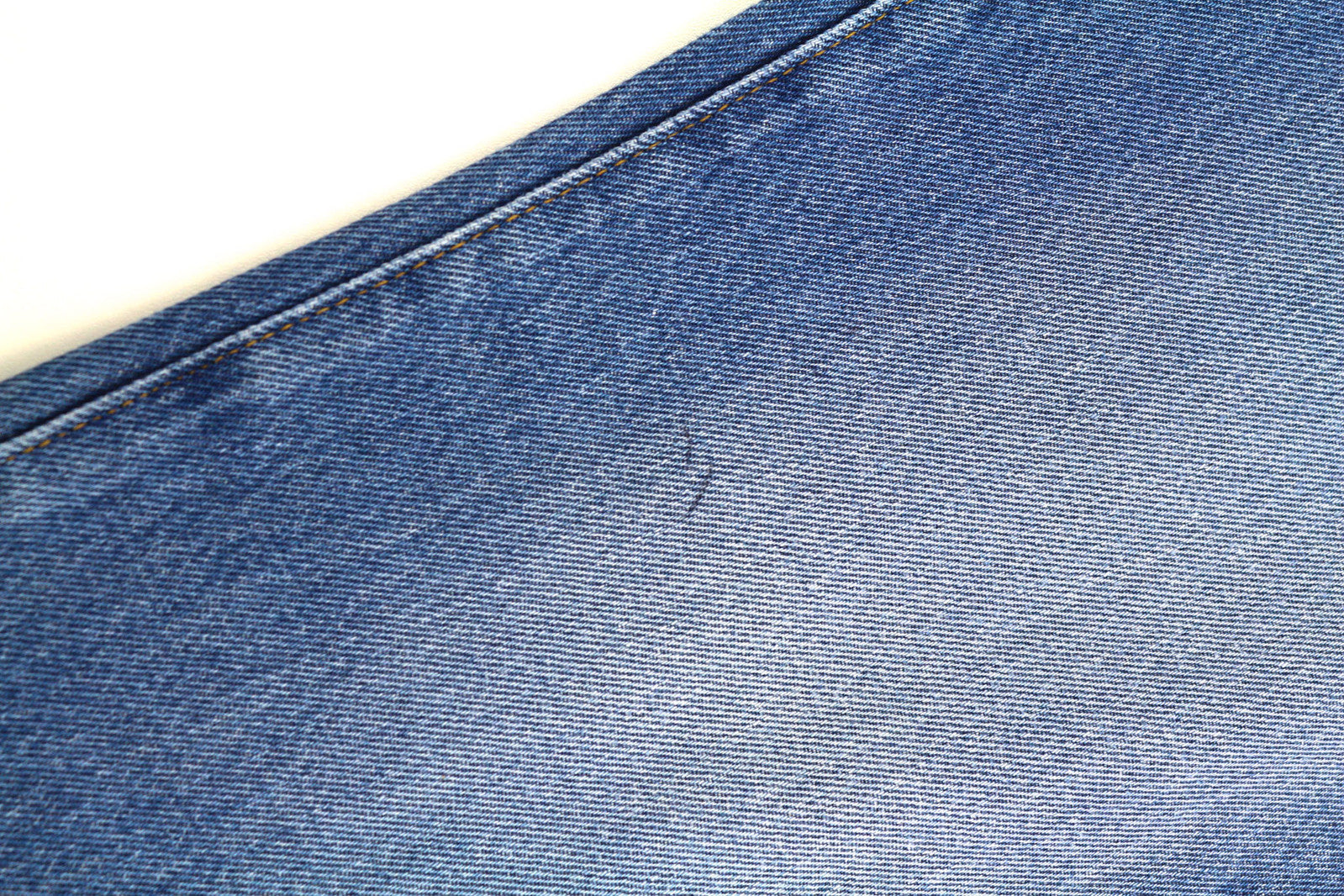 DIESEL D-Escription-FSB 09E41 moteriški džinsai W31 plataus kirpimo, skalbto džinso mėlynumo 