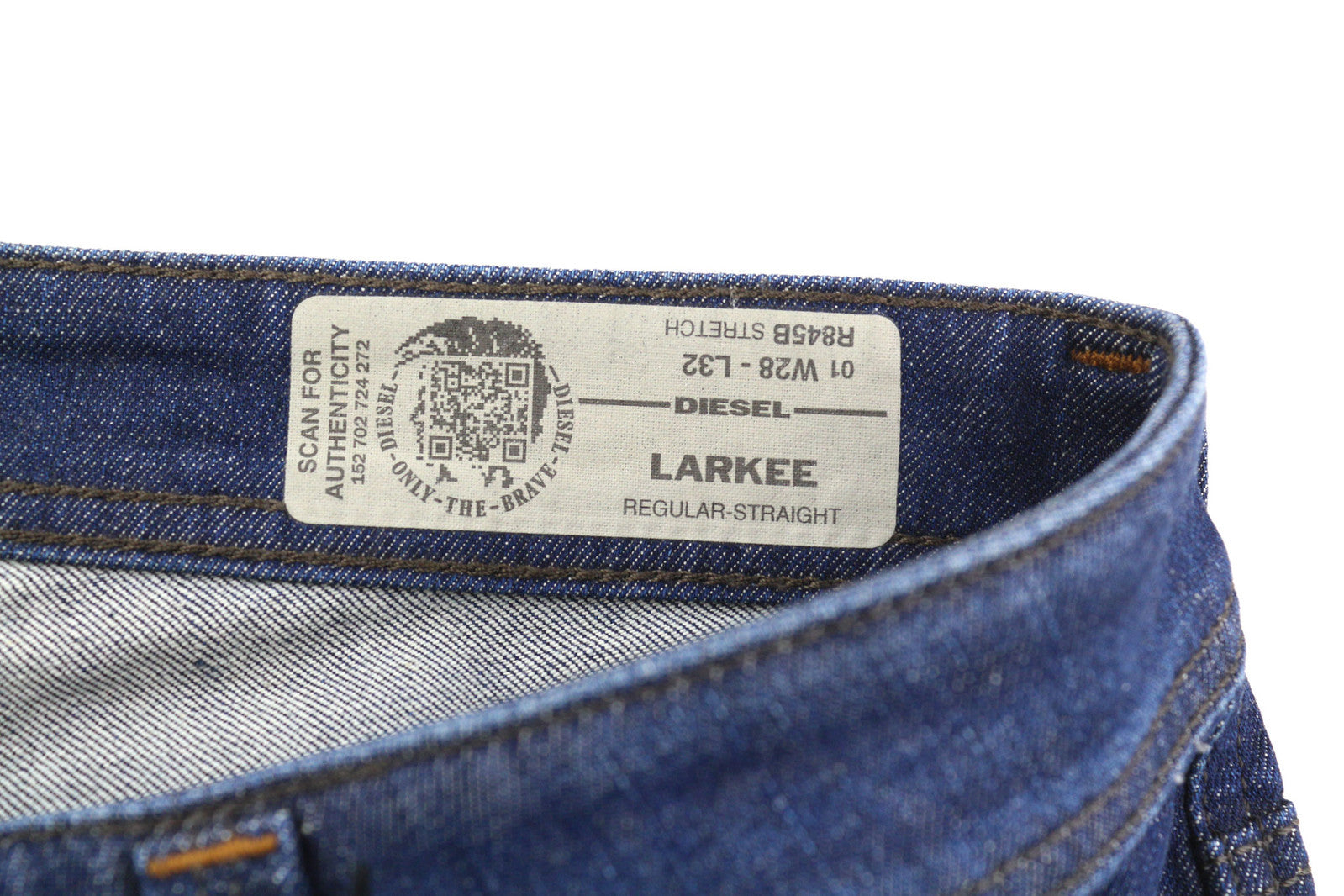 DIESEL Larkee R845B vyriški džinsai W28/L32 Regular Straight Stretch skalbto mėlyno džinso 