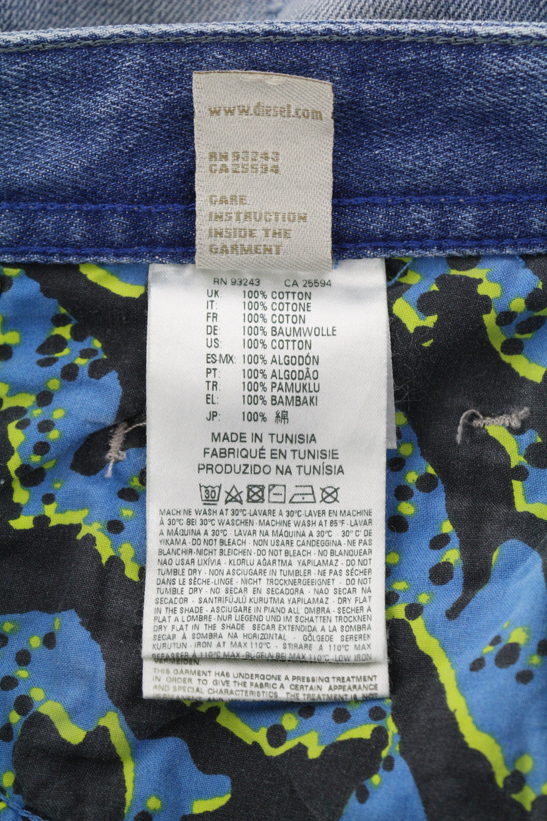 DIESEL Buster 084CM vyriški džinsai W27/L32 Regular Slim Tapered Wrapped Distressed 