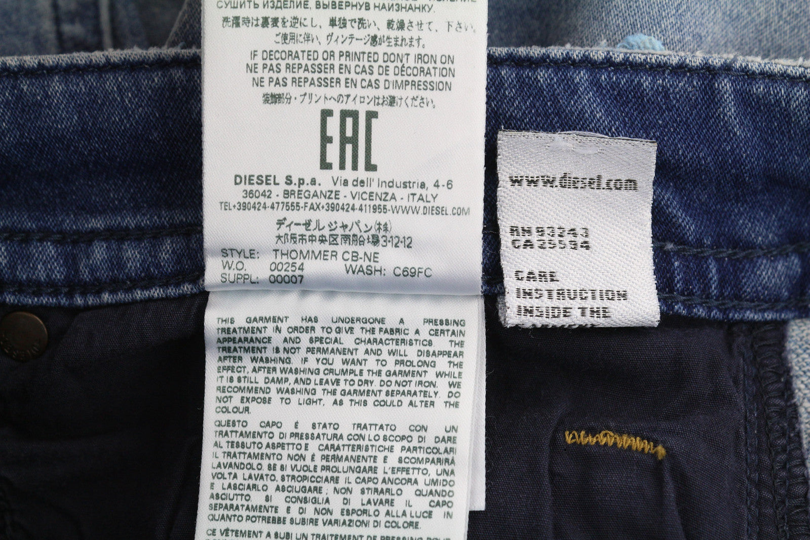 DIESEL Thommer CB-NE C69FC Vyriški džinsai W28 Jogg Sweat Stretch Ripped Distress Blue 