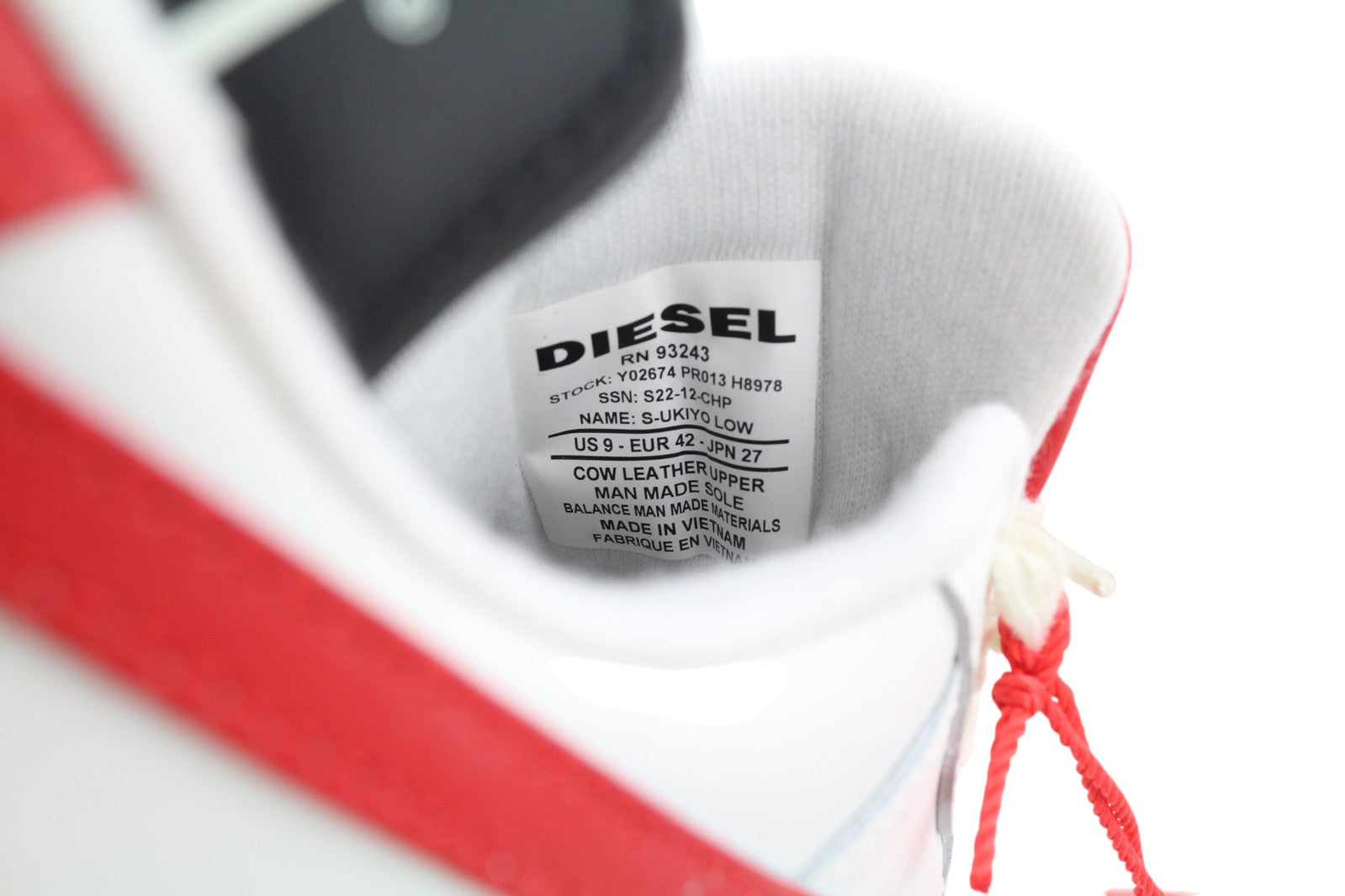 DIESEL S-Ukiyo žemakulniai vyriški sportbačiai, šviesios karvės odos, suvarstomi, EU42, RRP – 195 € 