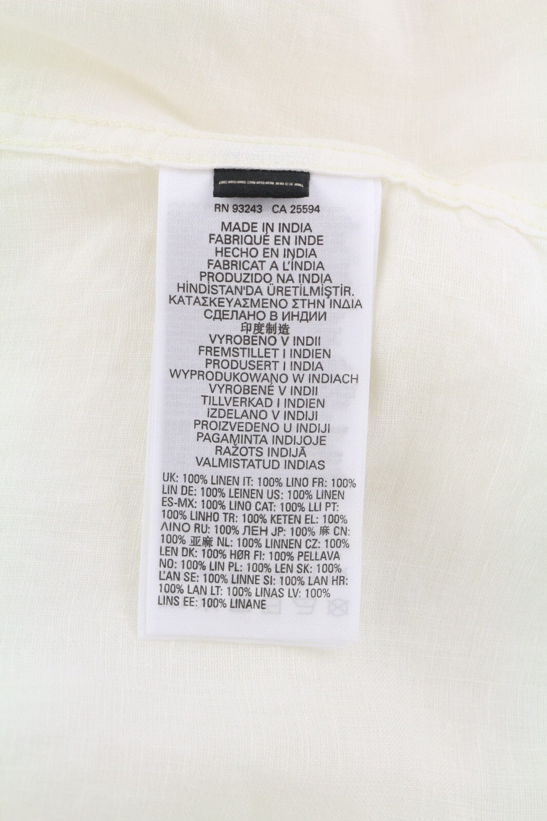 DIESEL S-East-Long-Lin vyriški marškiniai, XL dydžio, lininiai, su sagomis, platėjančia apykakle. Rekomenduojama kaina – 175 €. 