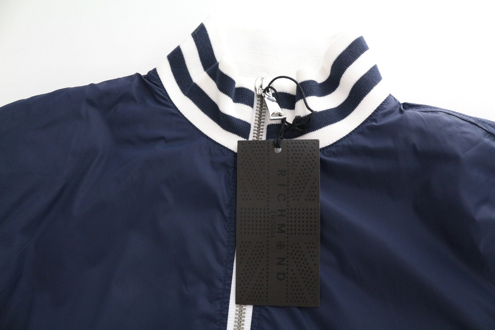 RICHMOND vyriška striukė 50 mėlyna pamušalu, užtrauktuku, ilgomis rankovėmis, bomberinė, vienaeilė 