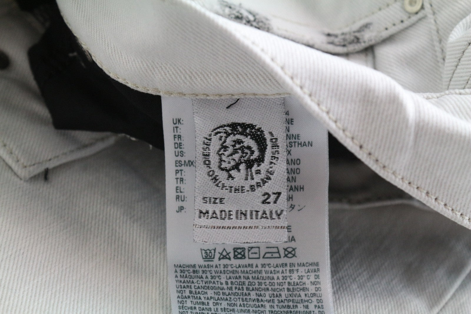 DIESEL Neekhol 003W7 Women's W27 L32 Light Blue Cotton Straight Stretch Jeans