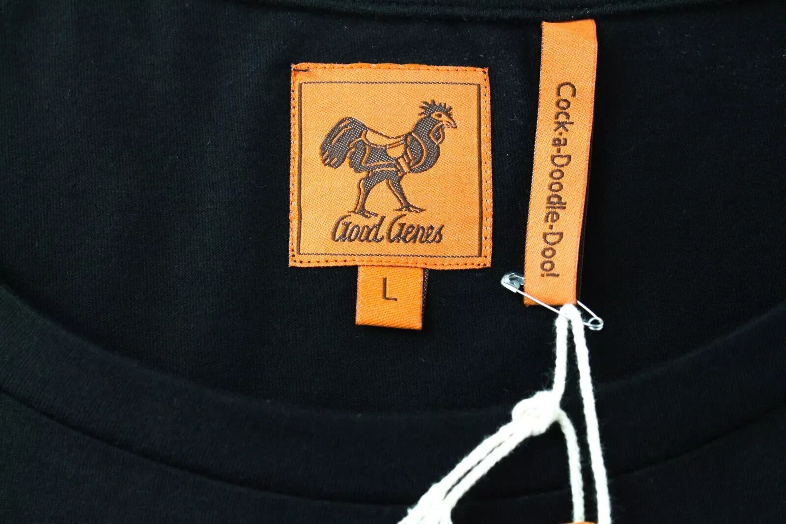 GOOD GENES L juodi medvilniniai vyriški marškinėliai apvalia kaklo iškirpte ir trumpomis rankovėmis 