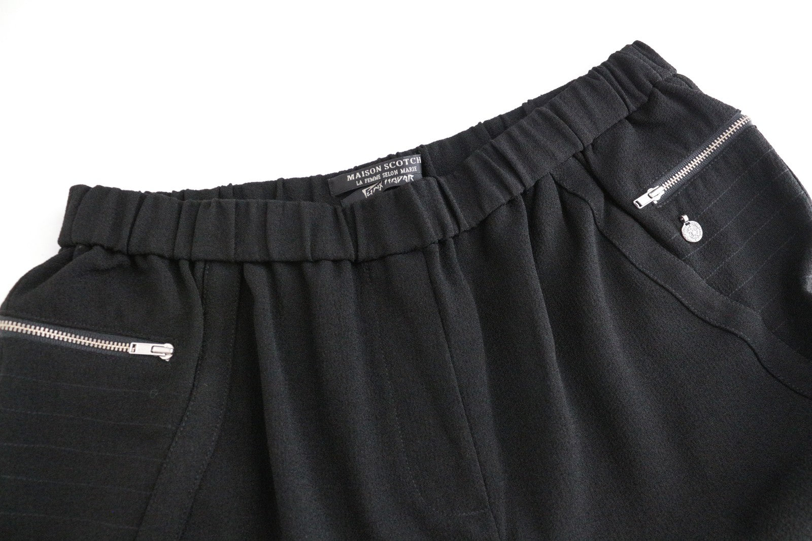 MAISON SCOTCH moteriškos kelnės M juodos, užtraukiamos, tamprios, laisvalaikio stiliaus, su užtrauktuku ir kišenėmis 