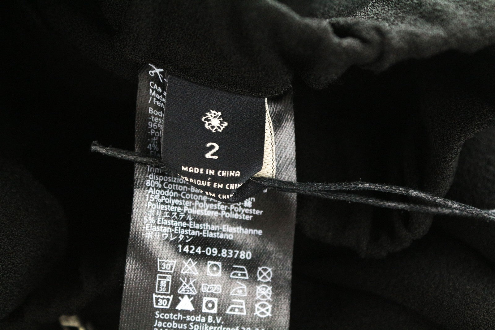 MAISON SCOTCH moteriškos kelnės M juodos, užtraukiamos, tamprios, laisvalaikio stiliaus, su užtrauktuku ir kišenėmis 