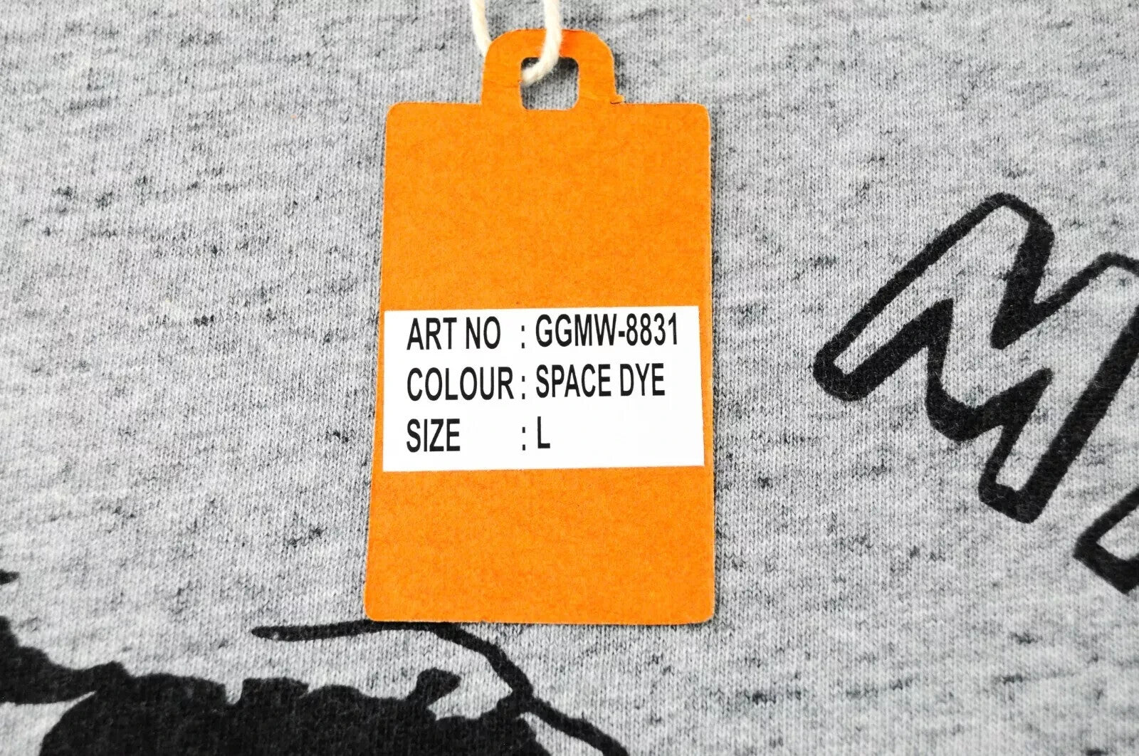 „GOOD GENES L“ vyriškas pilkas megztinis su kosmoso dažais ir apvalia kaklo iškirpte bei „Mata Hari“ raštu 