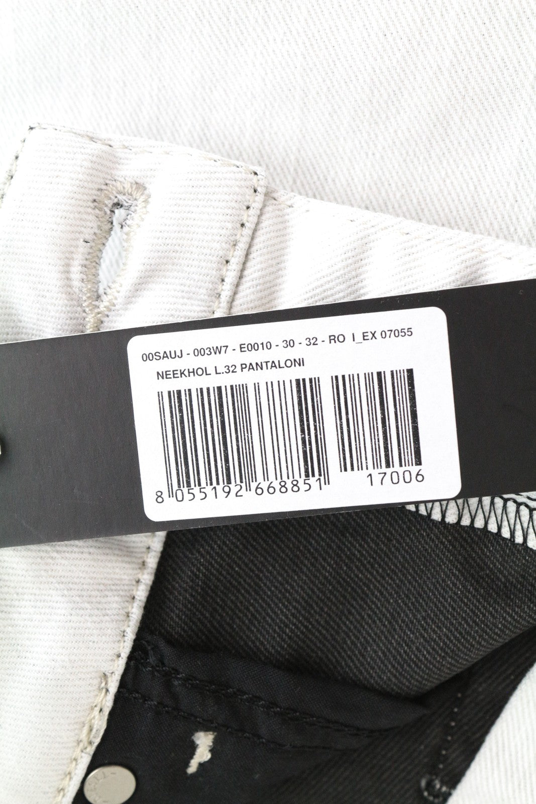 DIESEL Neekhol 003W7 moteriški džinsai W30 L32 mėlyni, tiesaus kirpimo, tamprūs, šviesiai džinsiniai 