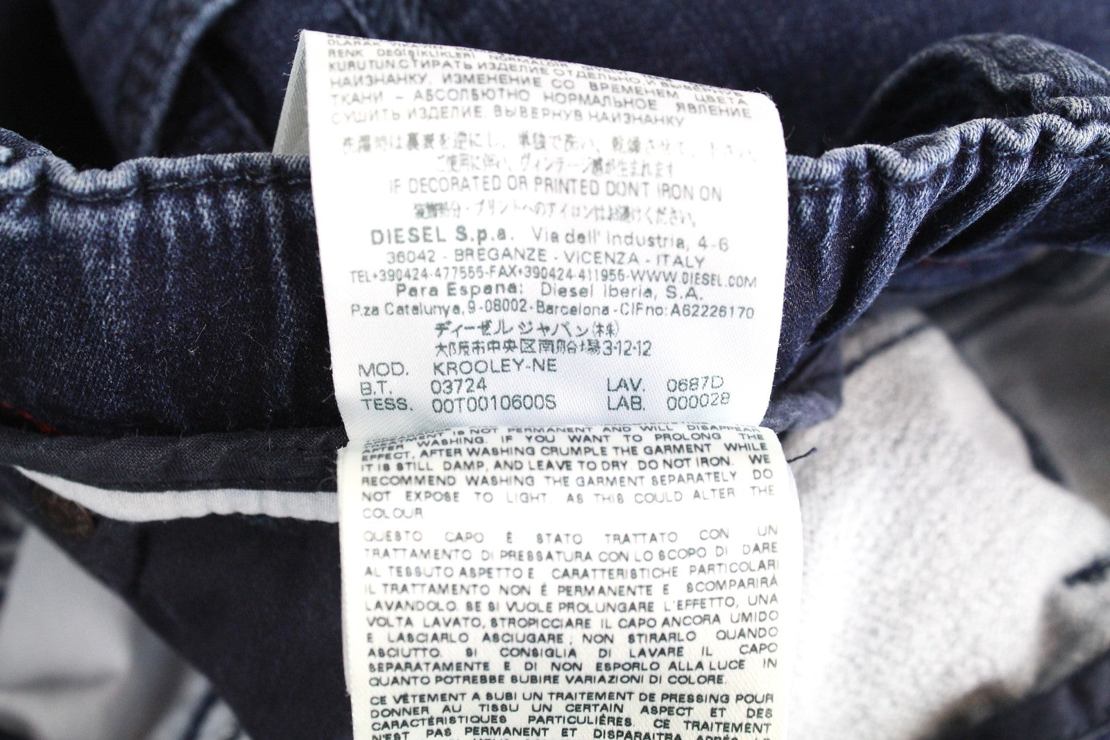 DIESEL Krooley-NE 0687D vyriški W26 Jog mėlyni ploni sportiniai tamprūs berniukiški džinsai 