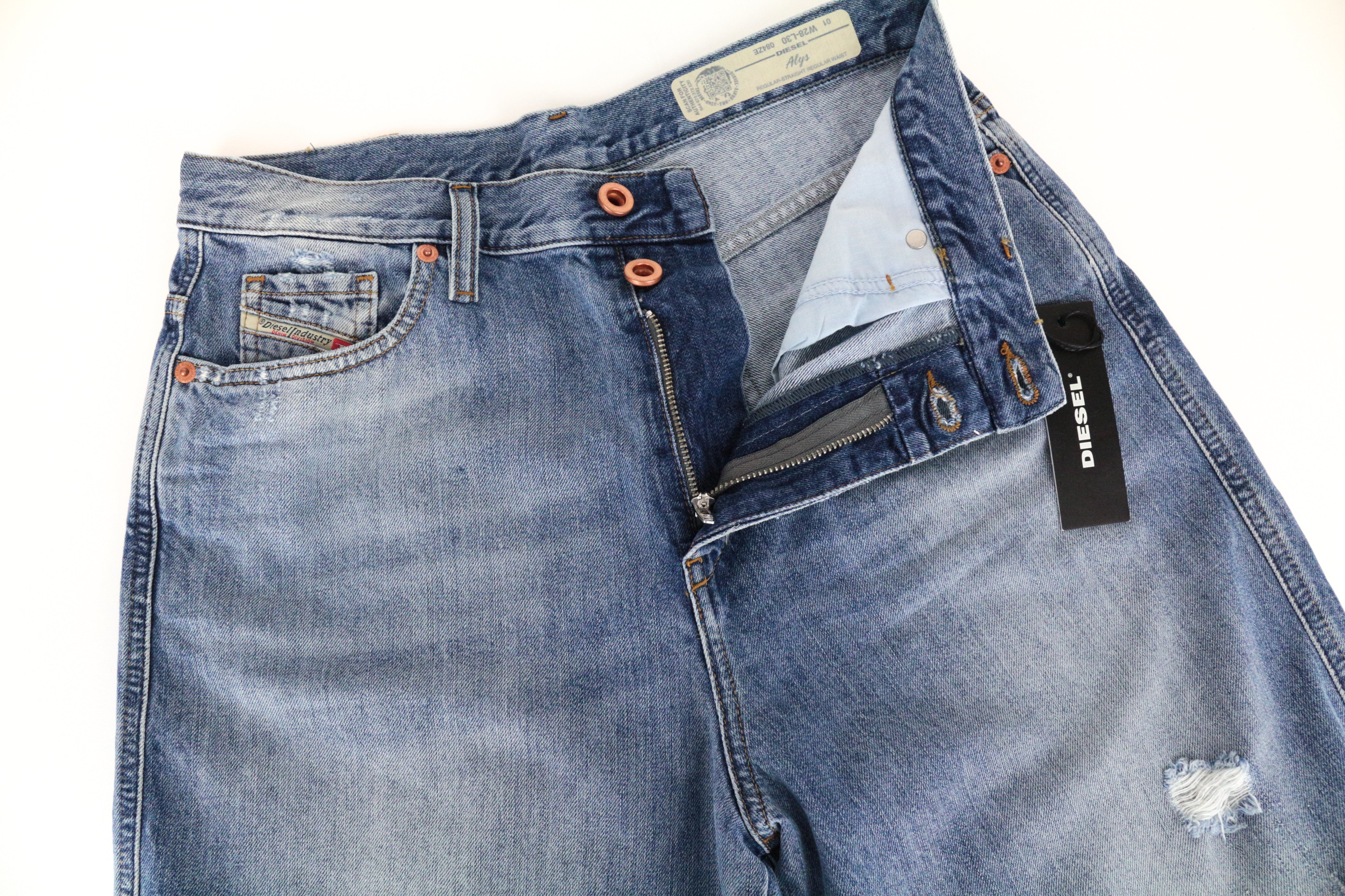 DIESEL Alys 084ZE moteriški džinsai W28 L30 plėšyti, skalbti mėlyni, tiesūs medvilniniai