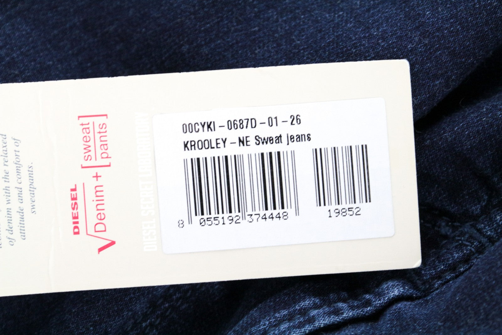 DIESEL Krooley-NE 0687D vyriški W26 mėlyni morkų kirpimo ploni sportiniai skalbinių džinsai 