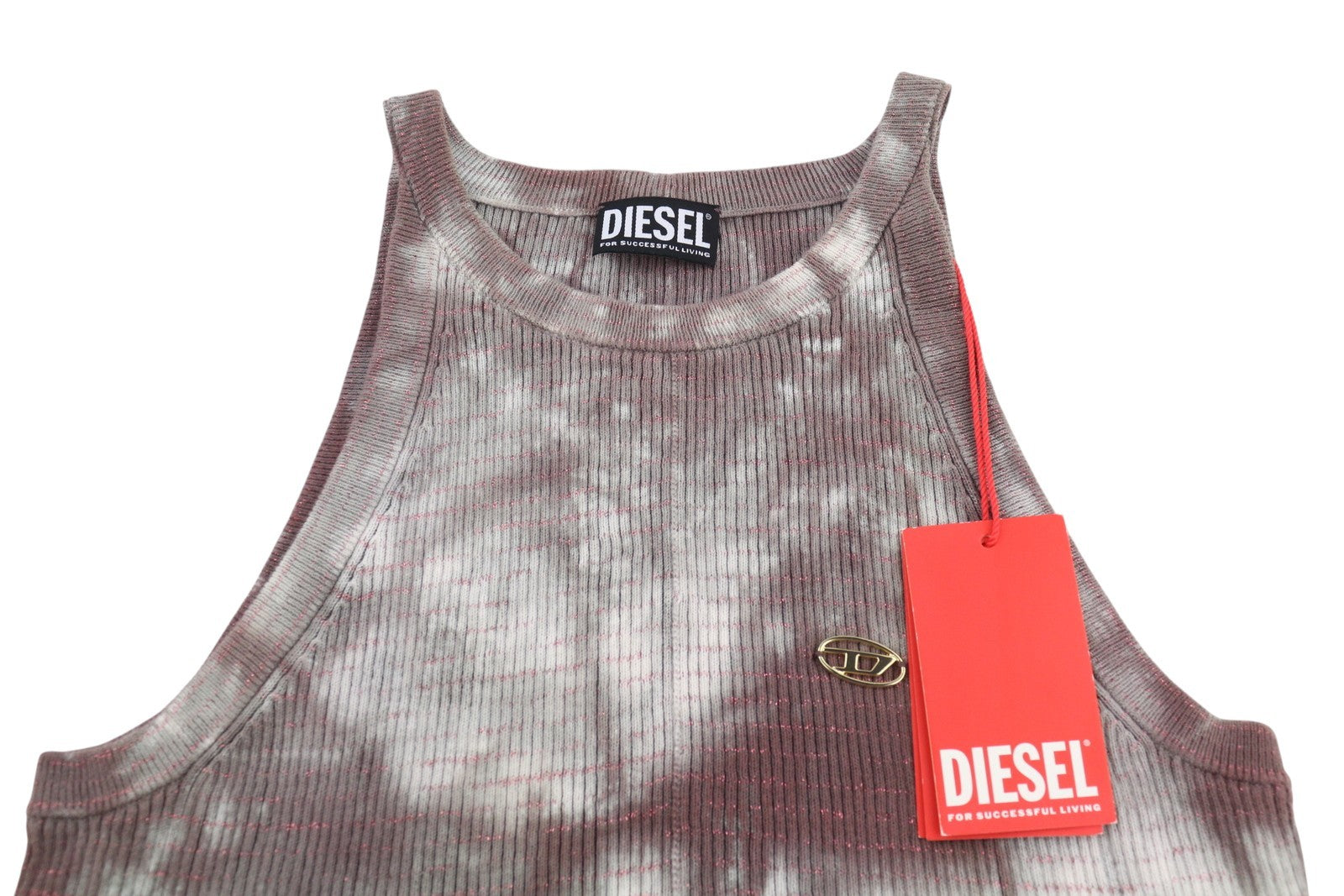 DIESEL M-Eugenie moteriška suknelė L, skalbtos bordo spalvos, blizganti, briaunuota, trumpa. RRP 225 €. 