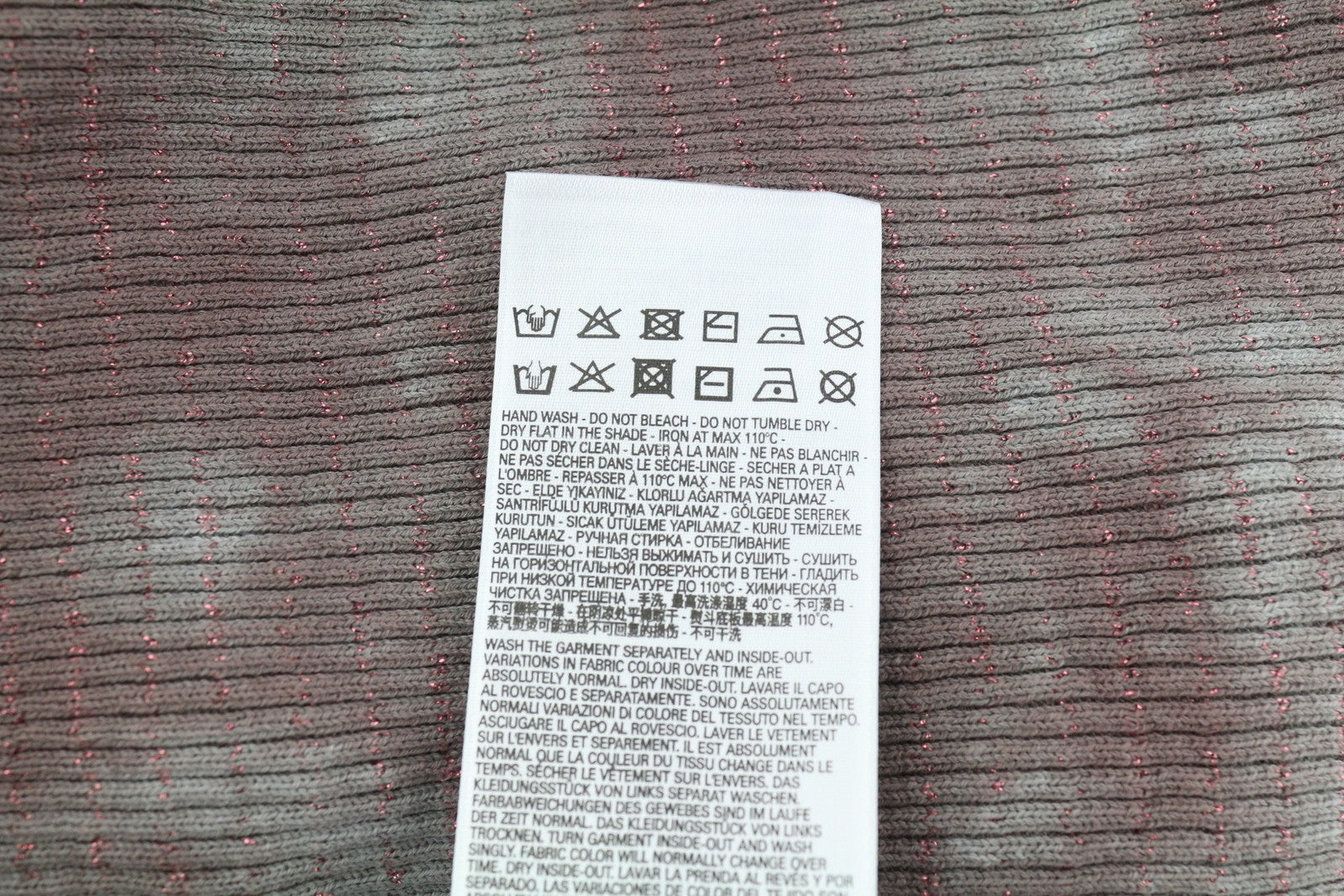 DIESEL M-Eugenie moteriška suknelė M, skalbtos bordo spalvos, blizganti, RRP 225 €, tamprūs šortai 