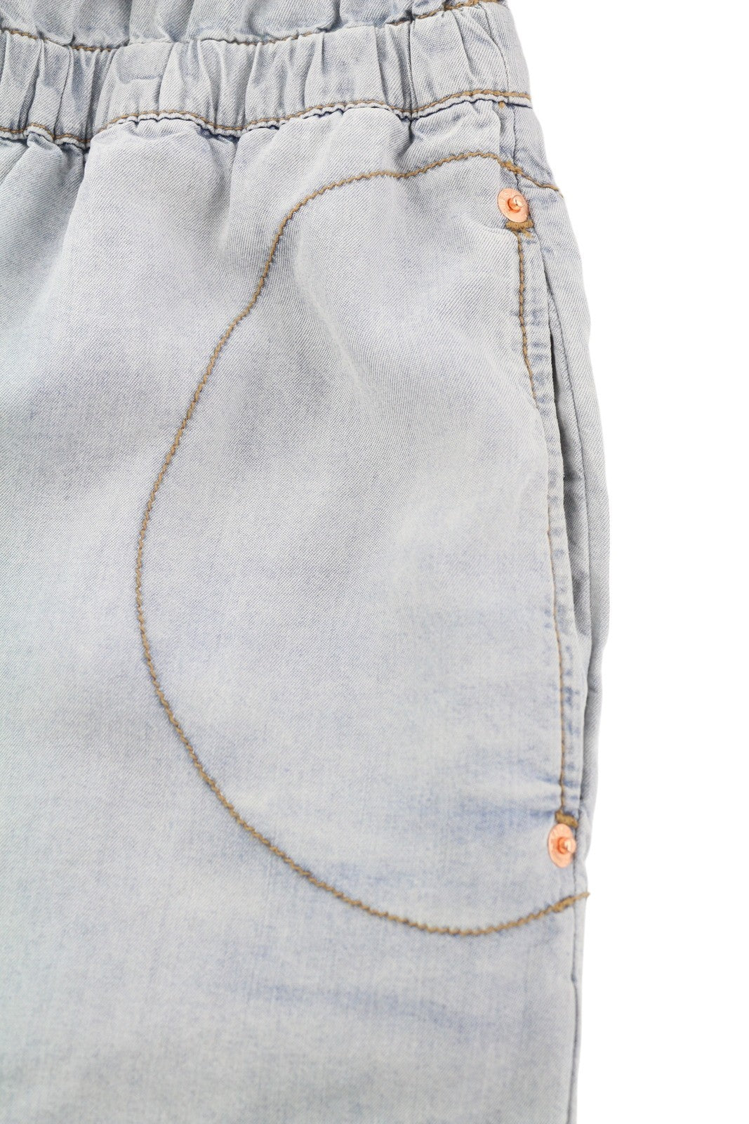 DIESEL De-Shanny moteriškas romperis 2XS, skalbtos mėlynos spalvos, džinso imitacijos, su elastinėmis juosmens kišenėmis. 