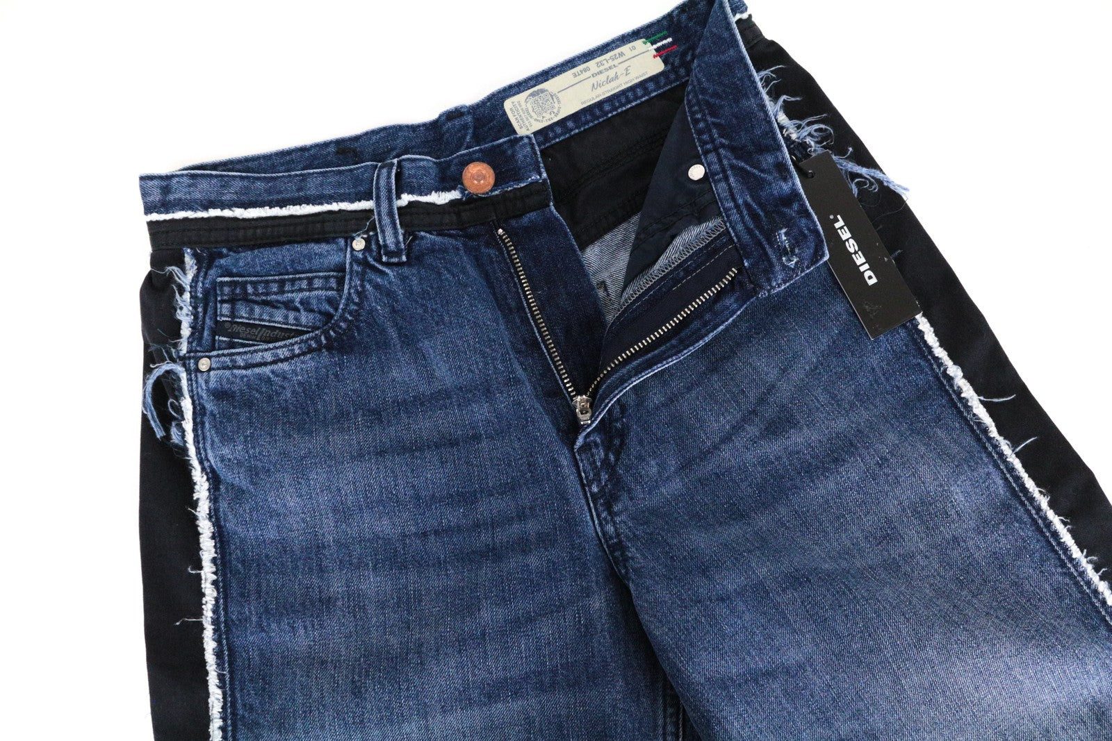 DIESEL Niclah-E 084TE moteriški džinsai W25/L32 tiesaus kirpimo, medvilniniai, mėlyni, skalbinių spalvos 