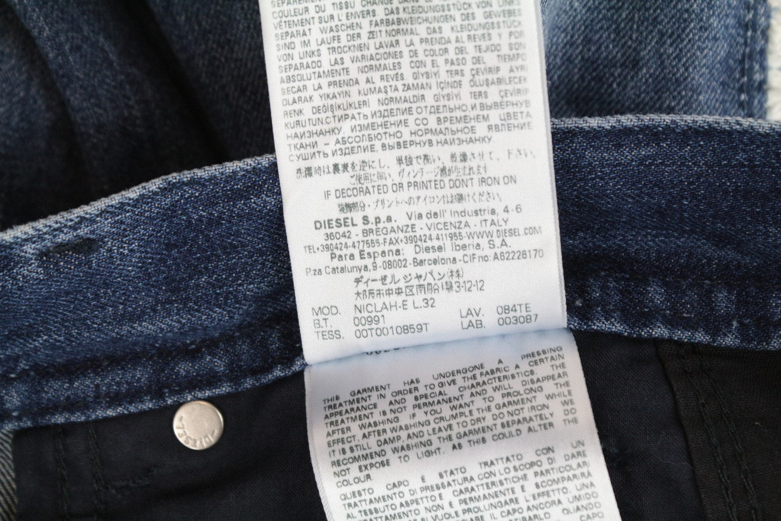 DIESEL Niclah-E 084TE moteriški džinsai W27/L32 tiesūs medvilniniai mėlyni skalbti džinsai 