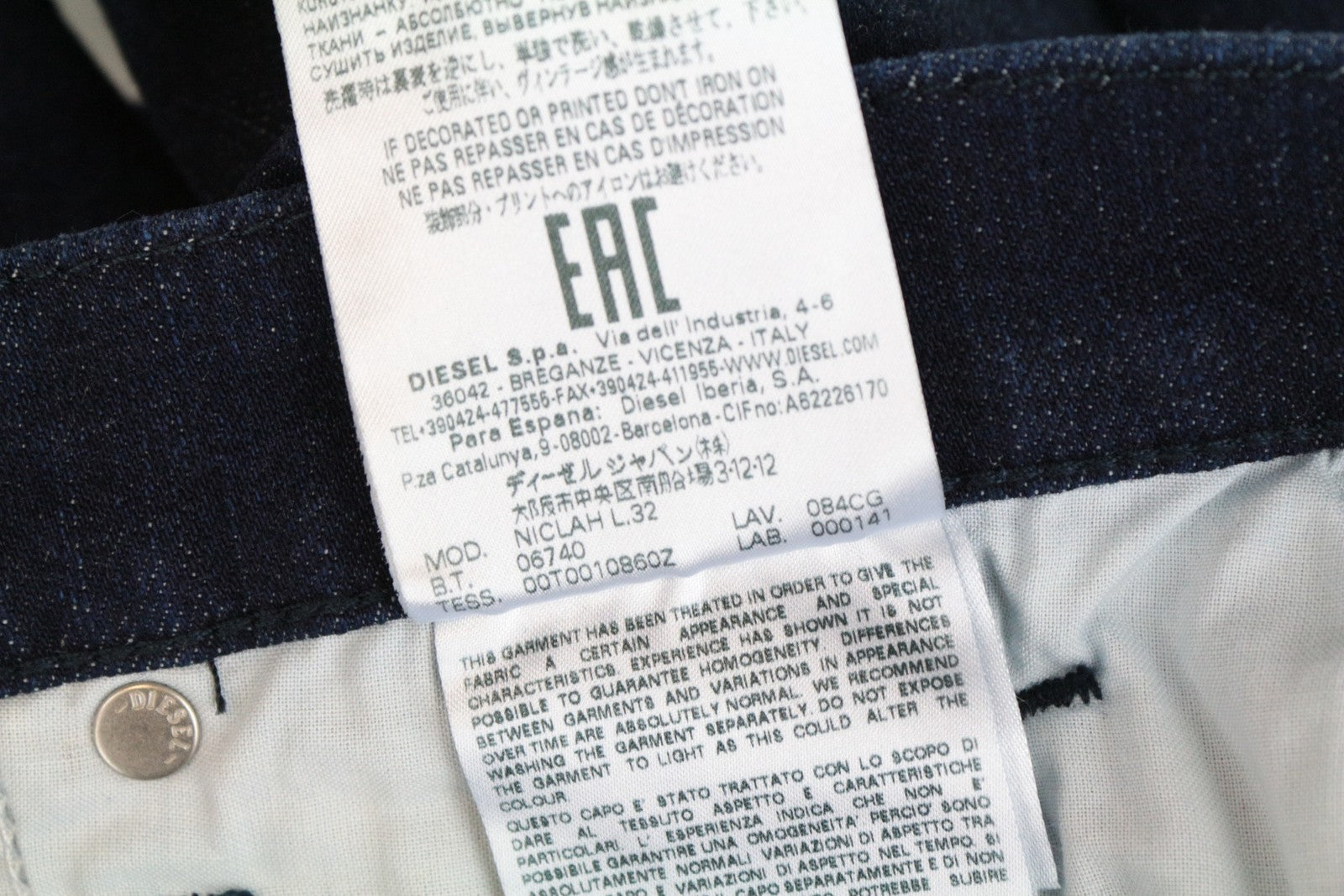 DIESEL Niclah 084CG moteriški džinsai W30/L32 tiesūs mėlyni tamprūs aukštu juosmeniu 