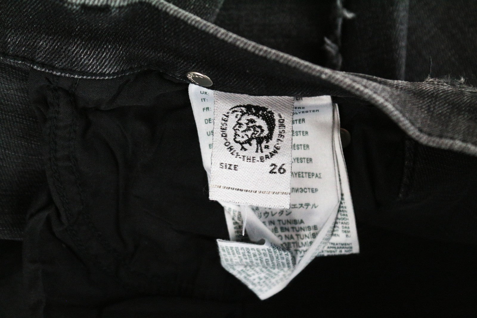 DIESEL D-Ebbey-F 081AH moteriški džinsai W26/L32, pilki, žemo juosmens, laisvo kirpimo, medvilniniai, tamprūs džinsai. 