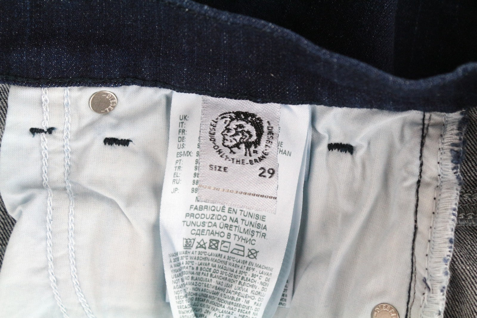 DIESEL Niclah 084CG moteriški džinsai W29/L32 tiesūs mėlyni medvilniniai tamprūs aukštu juosmeniu 