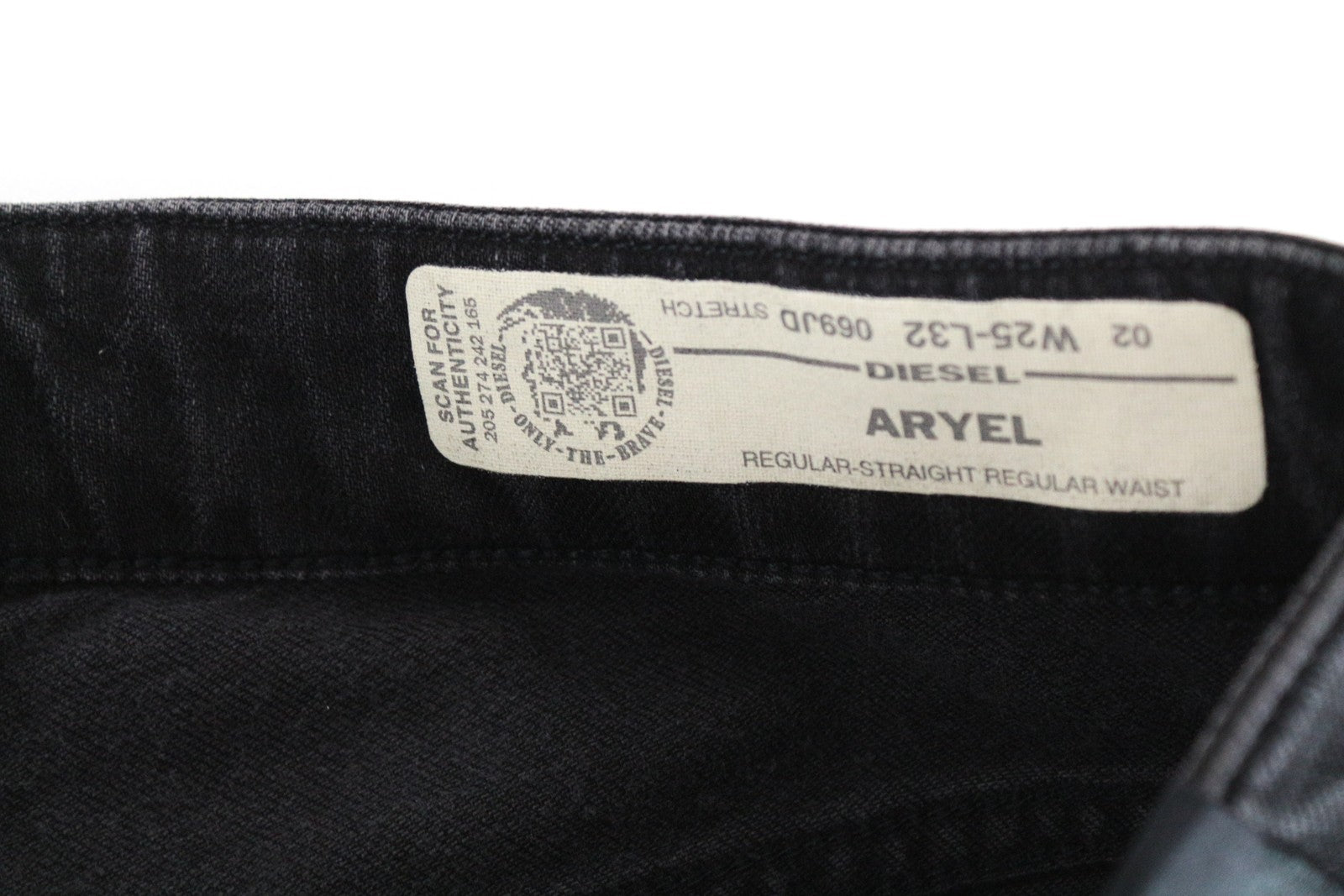 DIESEL Aryel 069JD moteriški džinsai W25/L32 Įprasti tiesūs dengti juodi tamprūs džinsai 
