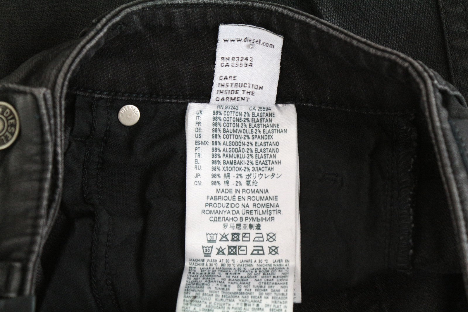 DIESEL Aryel 069JD moteriški džinsai W25/L32 Įprasti tiesūs dengti juodi tamprūs džinsai 