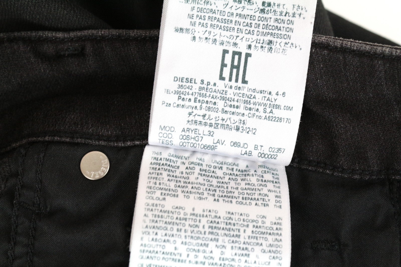 DIESEL Aryel 069JD moteriški džinsai W24/L32 mergaitėms, tamprūs, tiesūs, juodi 