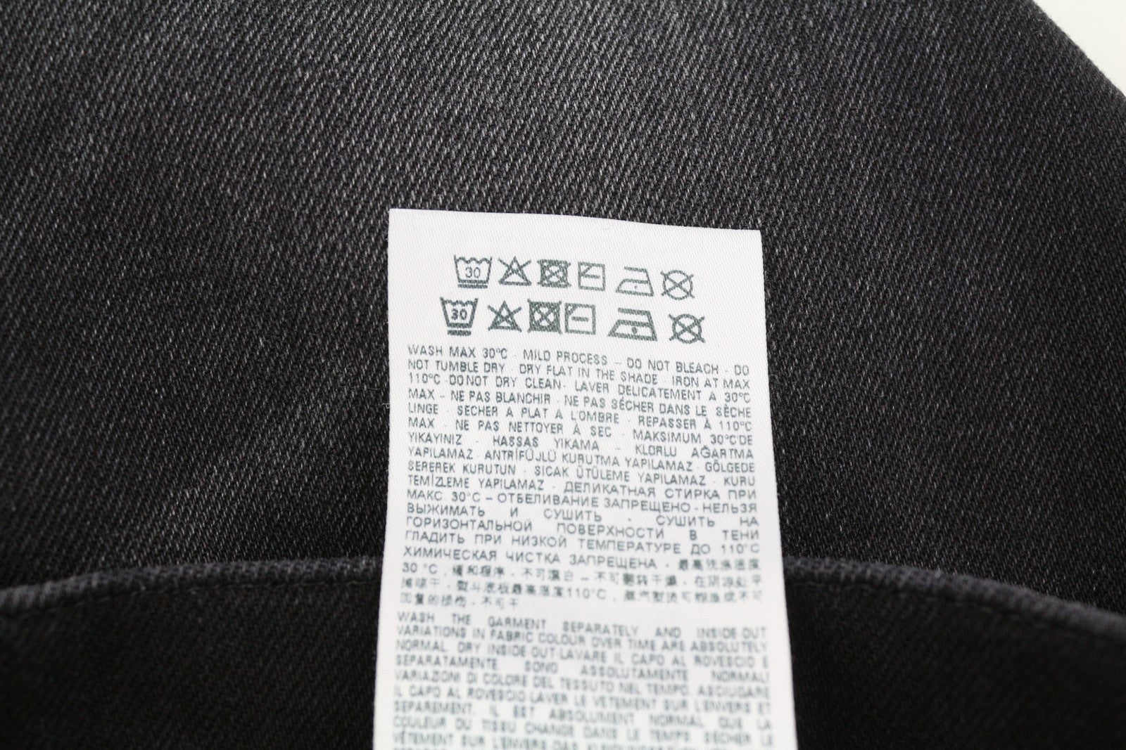 DIESEL 2019 D-Strukt 09F59 vyriški džinsai W32/L32 Slim Ripped skalbti RRP 250 € 