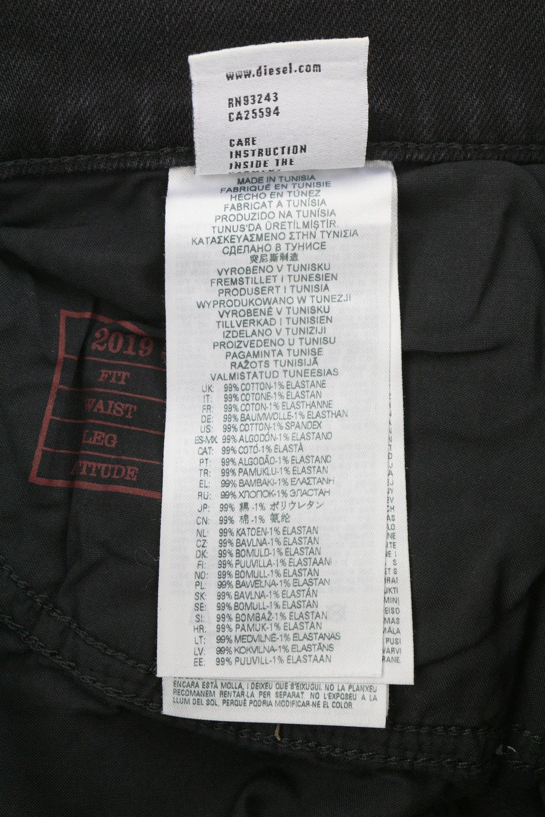 DIESEL 2019 D-Strukt 09F59 vyriški džinsai W32/L32 Slim Ripped skalbti RRP 250 € 