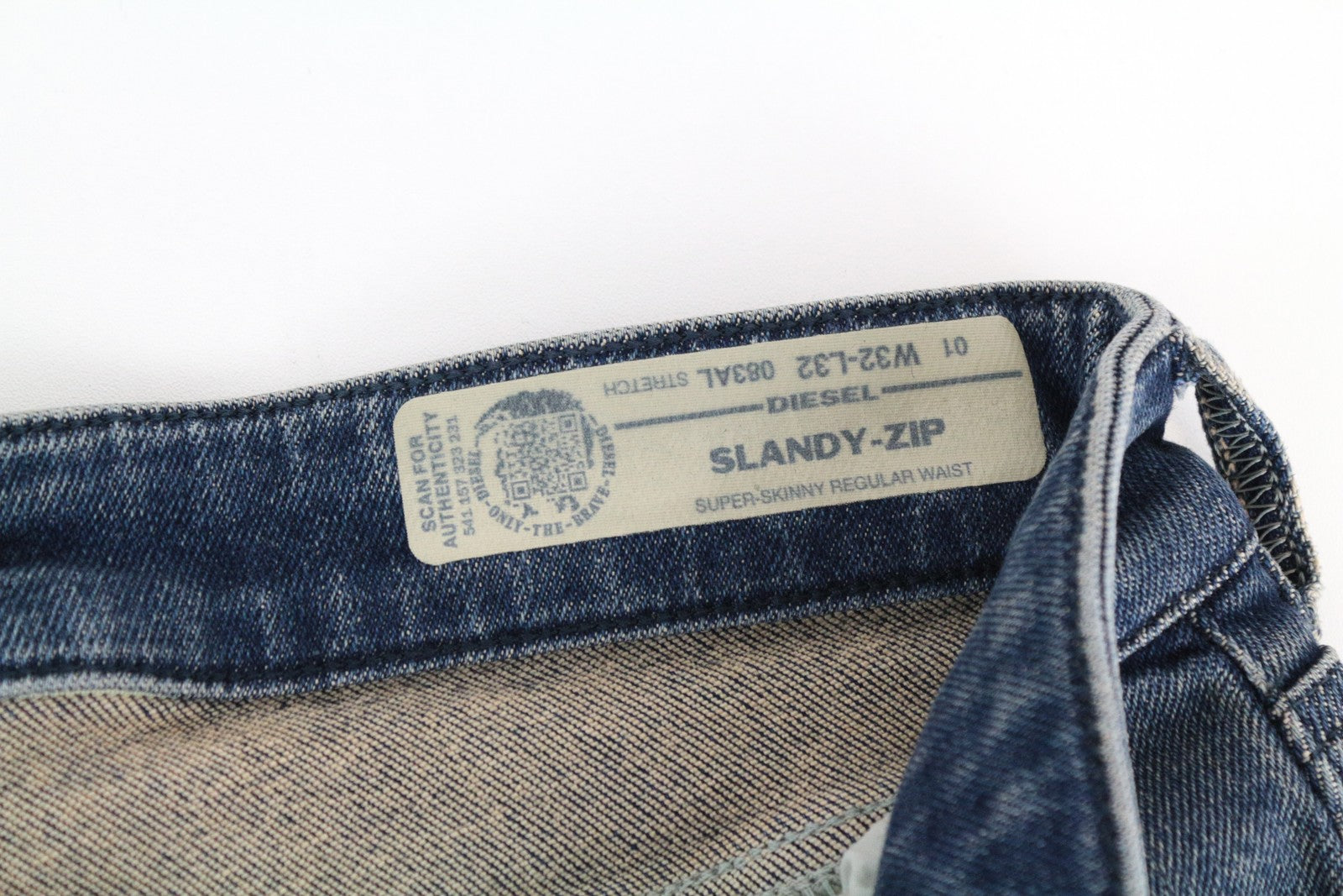 DIESEL Slandy-Zip 083AL moteriški džinsai W32/L32 itin aptempti, tamprūs, mėlyni 