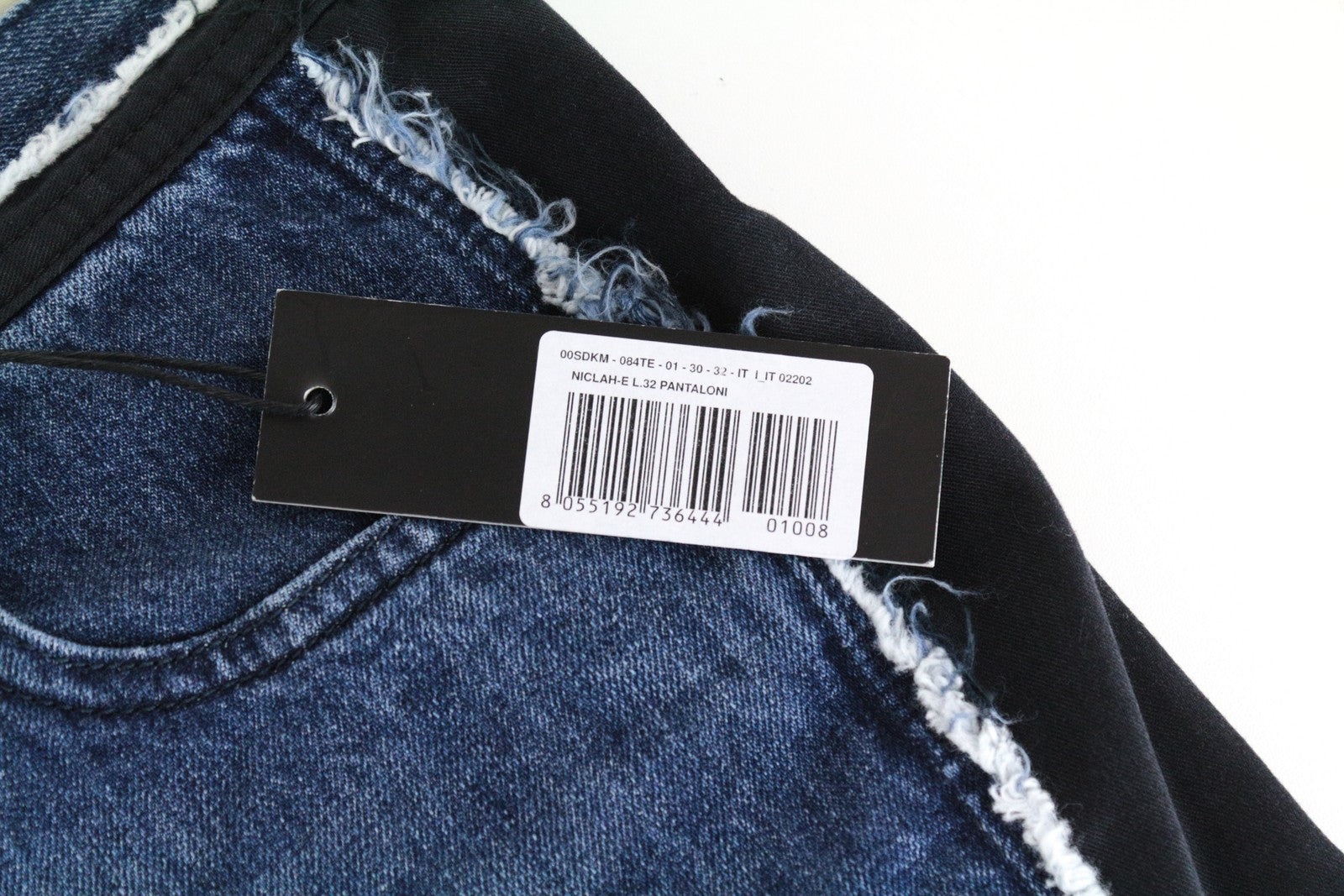 DIESEL Niclah-E 084TE moteriški džinsai W30/L32 tiesūs medvilniniai mėlyni skalbti džinsai 